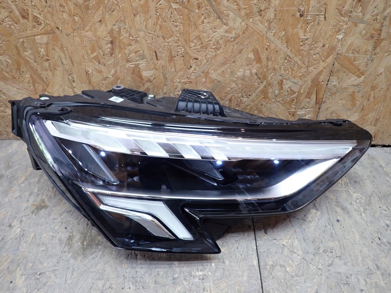 light right REFLEKTOR right FULL LED AUDI A3 8Y 2020- 8Y0941034