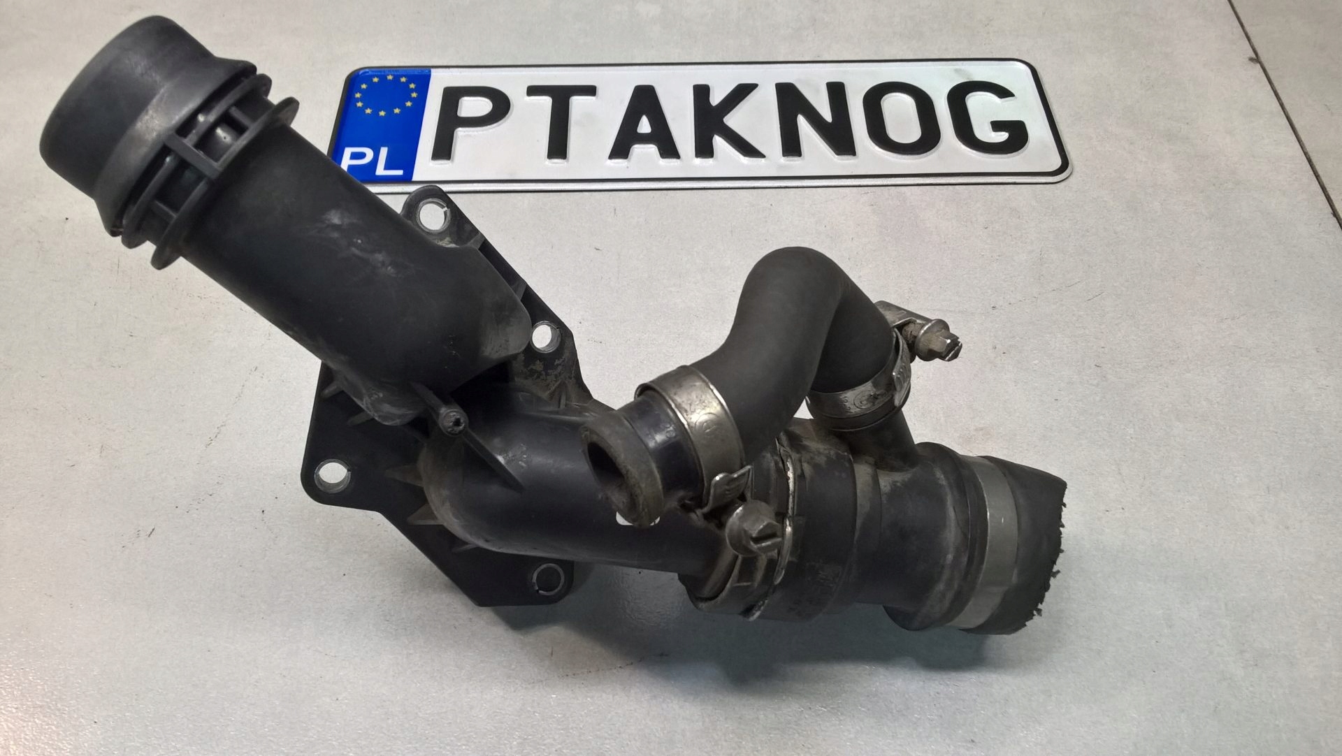 termostato CIECZY CHLODZACEJ BMW 3 E46 TH6494.85