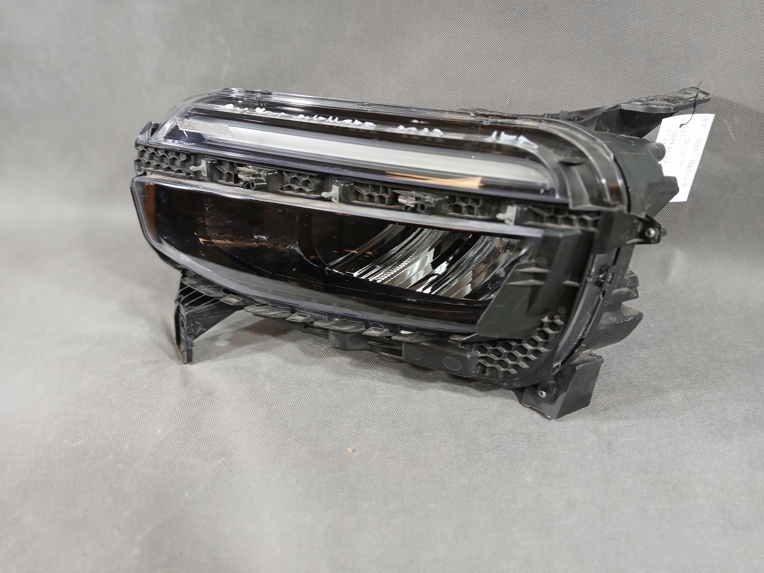 AVENGER фара левая full led 52218719