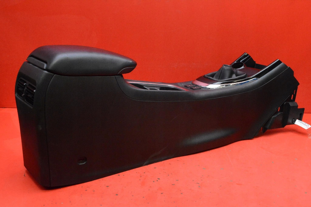 TUNEL central armrest EU NISSAN PULSAR C13 14-18
