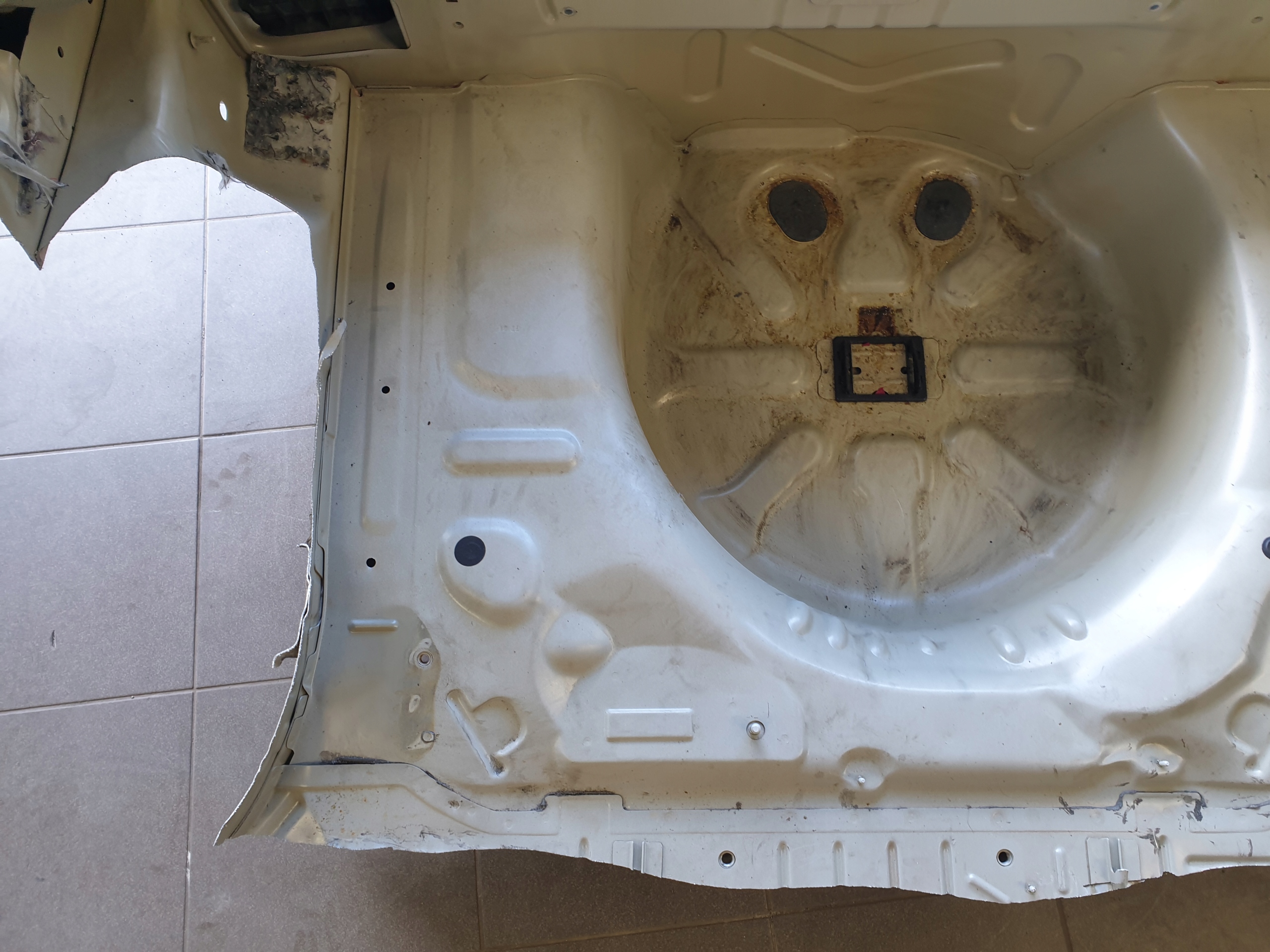 rear panel floor sump wheels CITROEN C3 III 2016