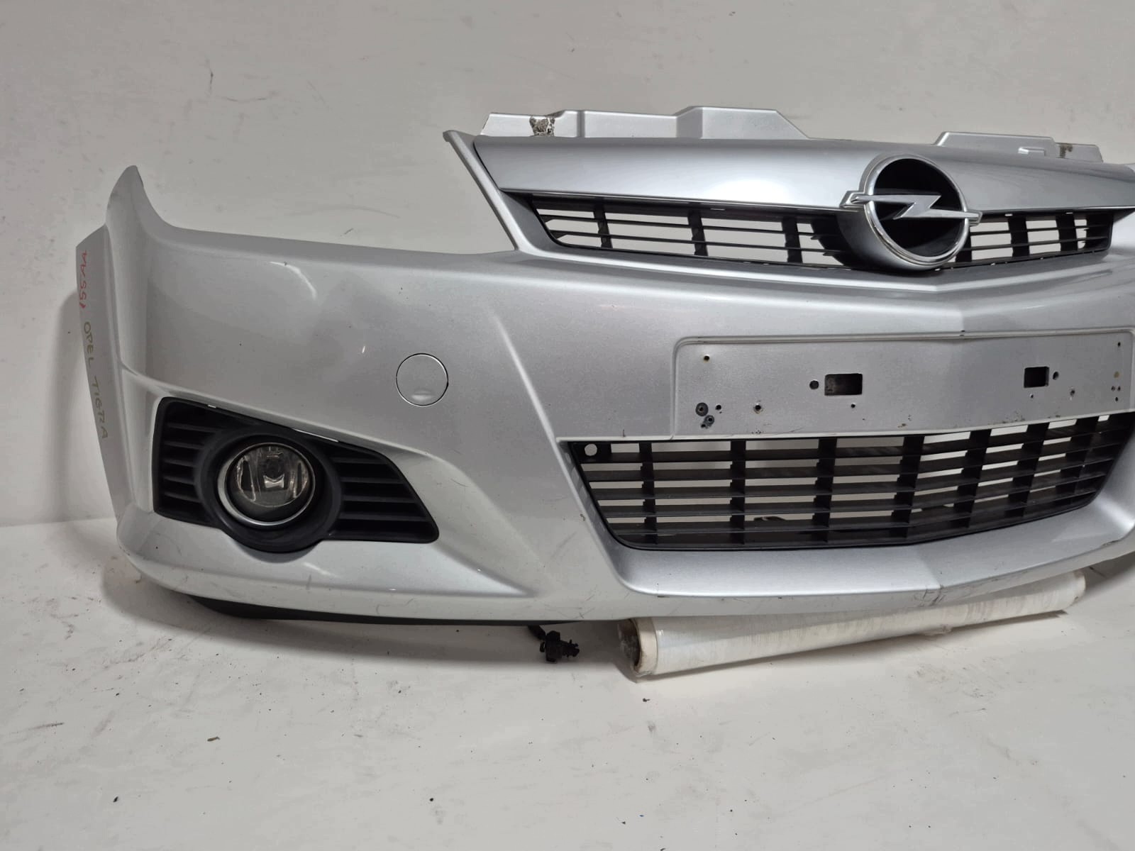OPEL TIGRA B 04- bumper front front grill grid LAK.Z157 96162173