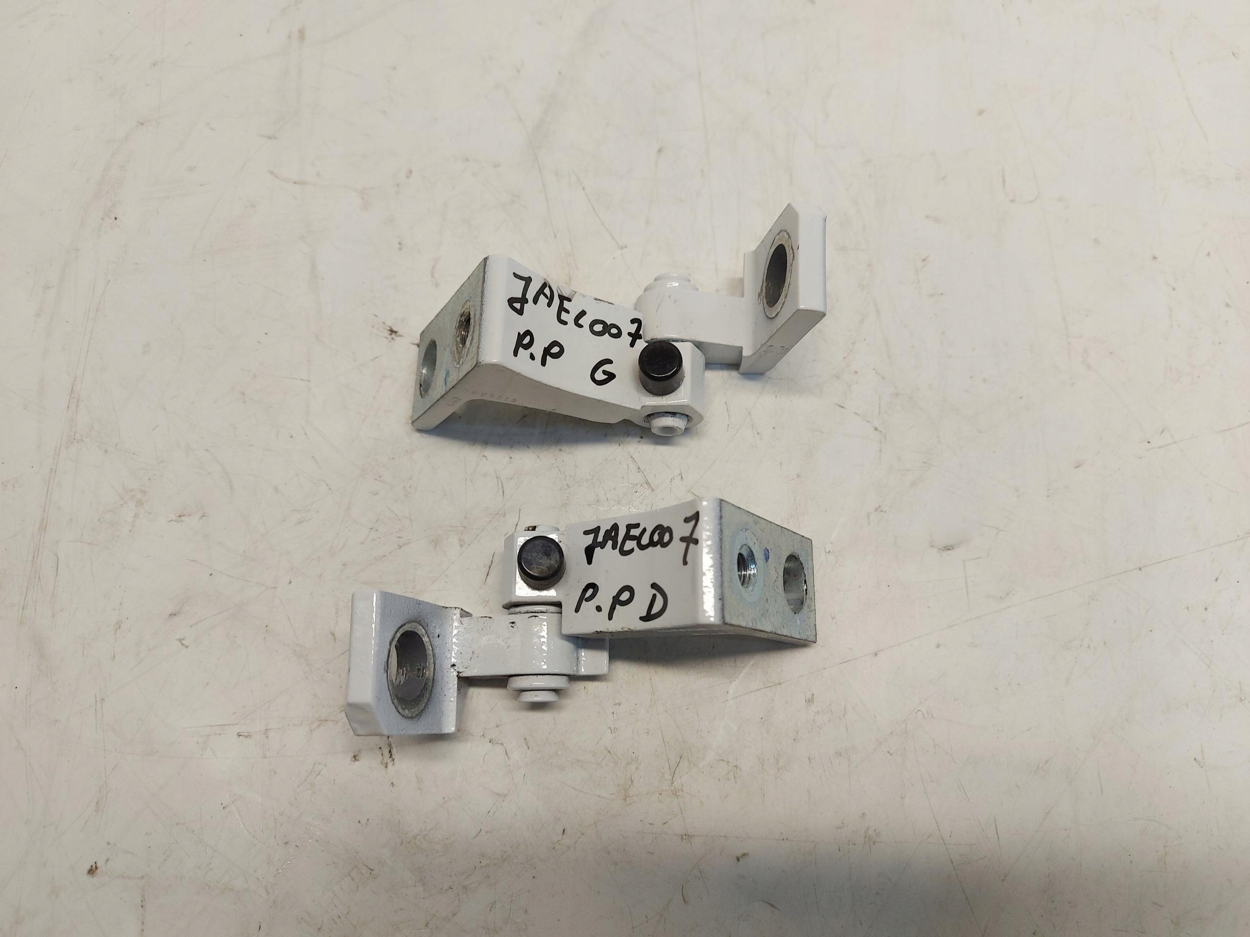 Jaecoo 7 PHEV 2025r hinge door right front upper lower komplet
