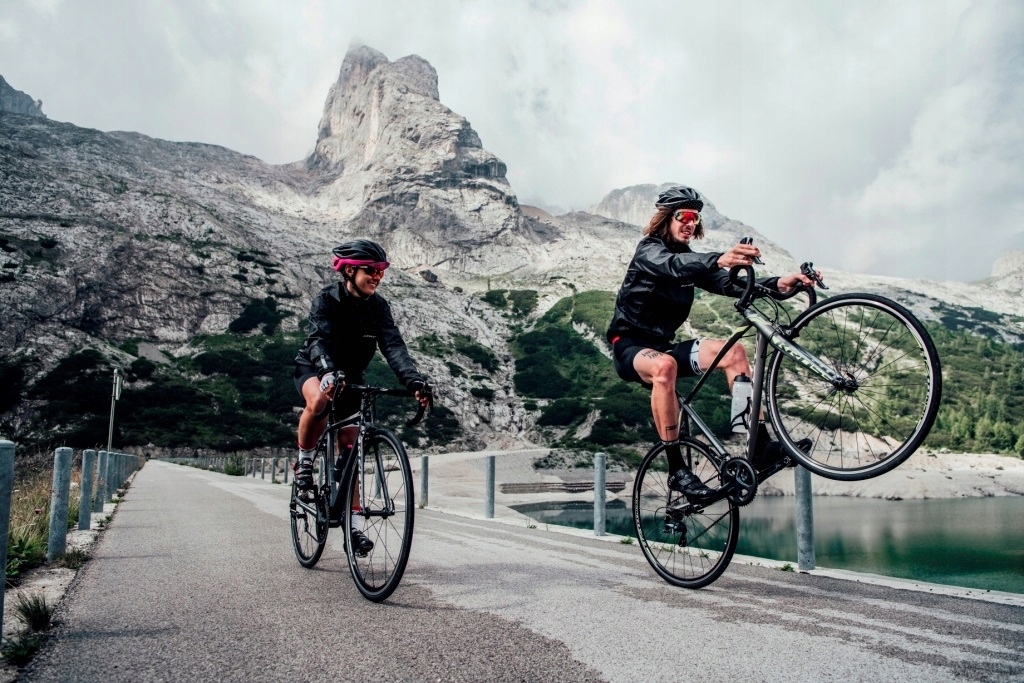 ROWER KANDS AVANGARDE SHIMANO DEORE HYDRA ALU 2022 Rozmiar ramy 19 cali