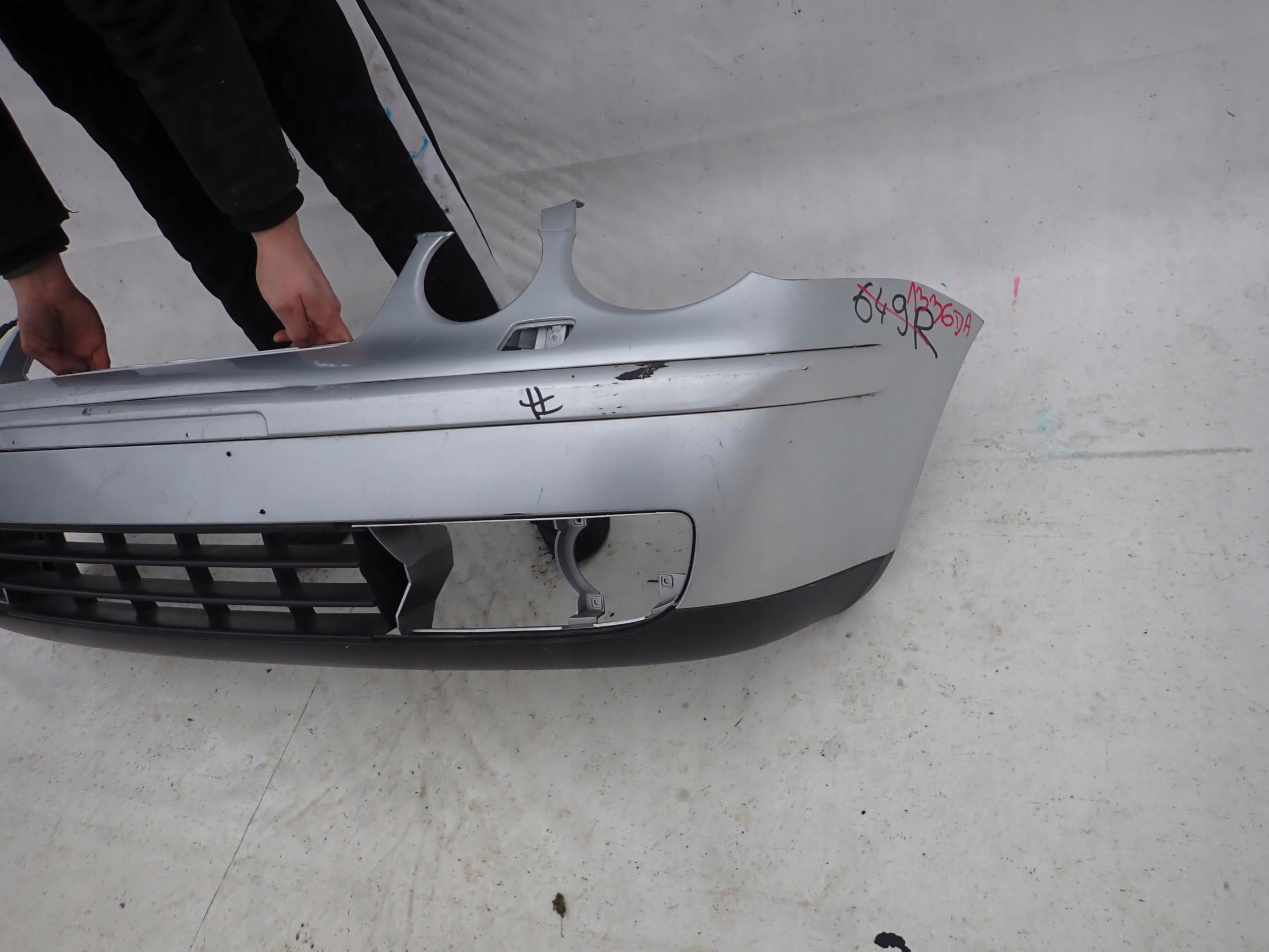 VW POLO IV 4 OKULAR 01-05 bumper front front