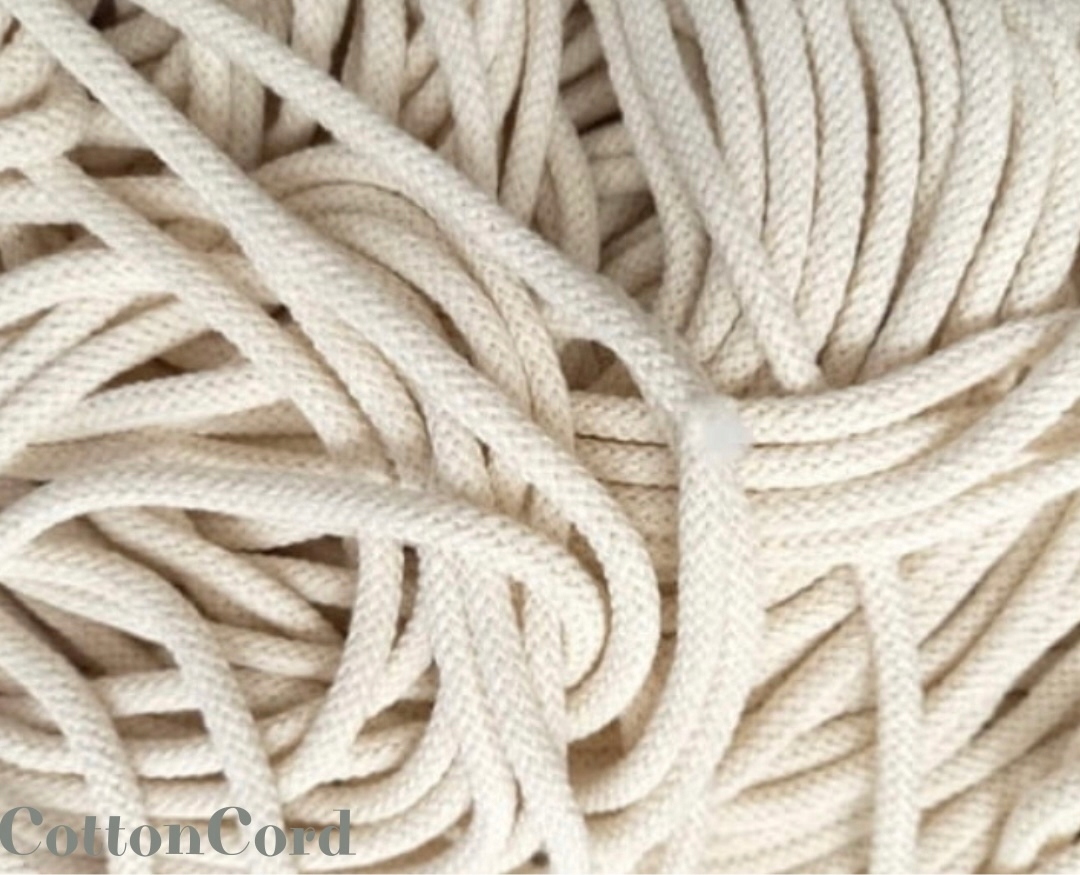 1000 metrů Pletená šňůra sypaná 5 mm Přírodní