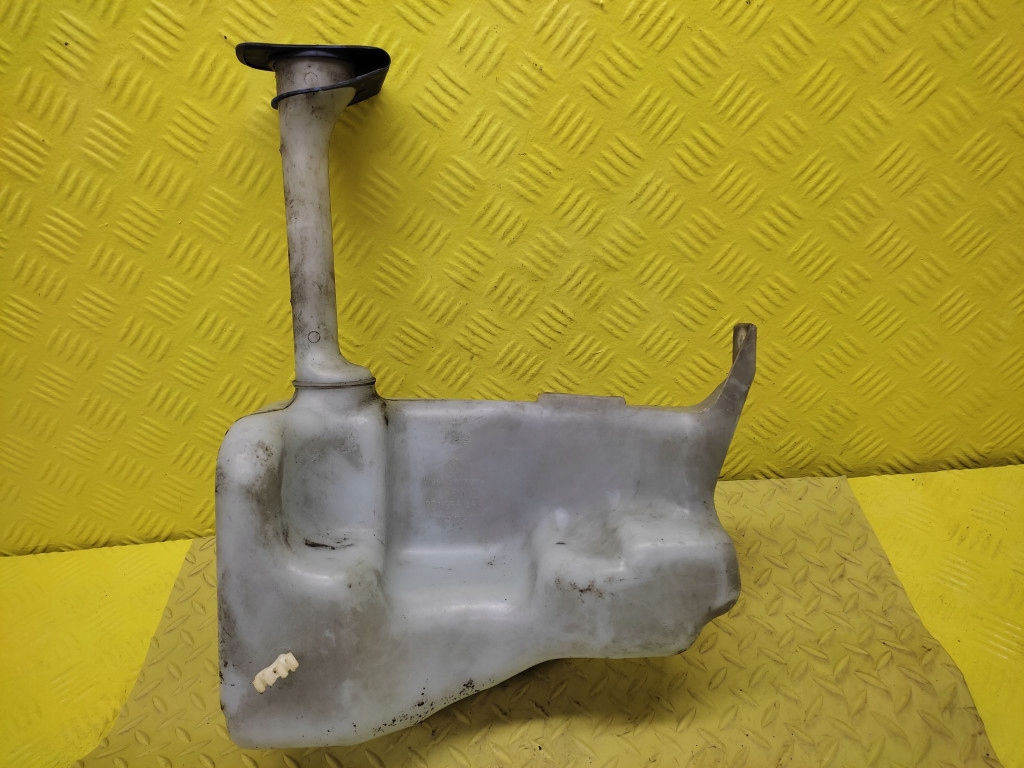 VW T4 2.4 D washer fluid tank 701955453