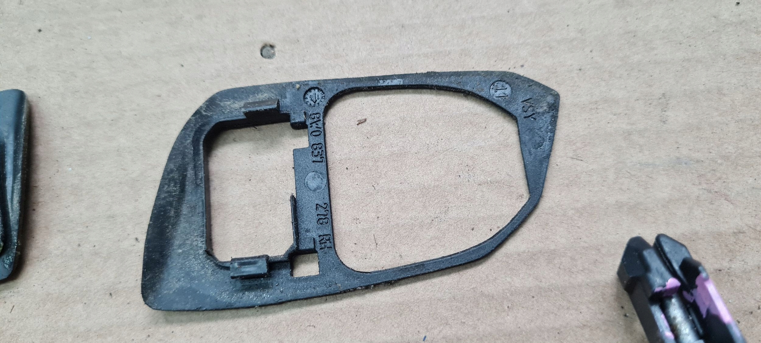 A4 B9 8W handle exterior right door 8W0837206 A5 8W