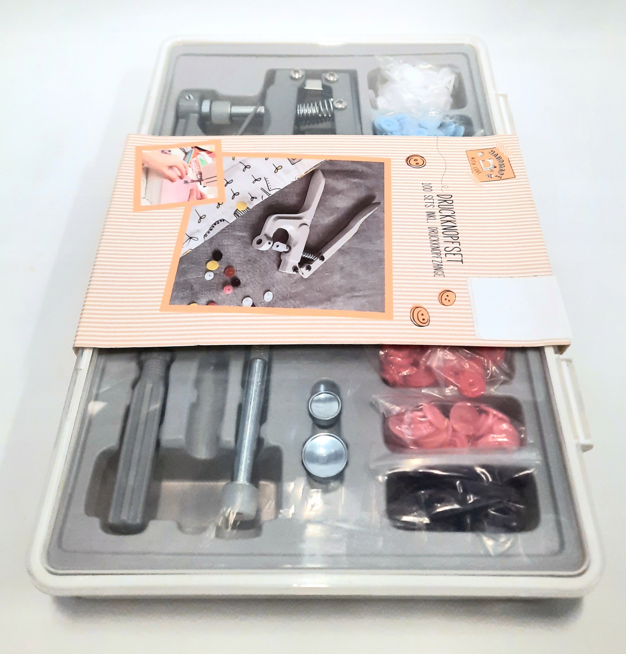 ZESTAW ZATRZASKÓW HANDMADE Kod producenta Zatrzaski