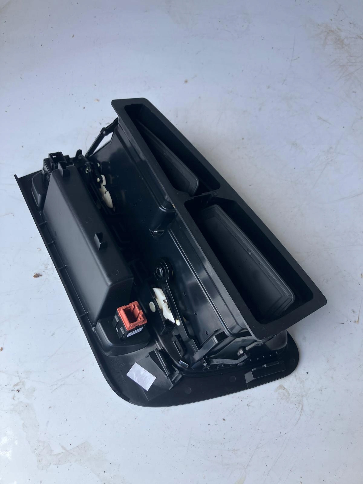 grid air conditioning devices central PEUGEOT 5008 and