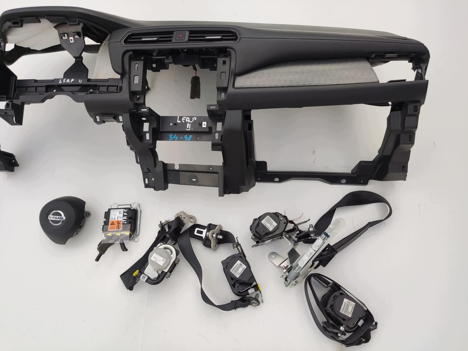 dashboard console airbag airbag tension belts SENSOR NISSAN LEAF II 2017-2022