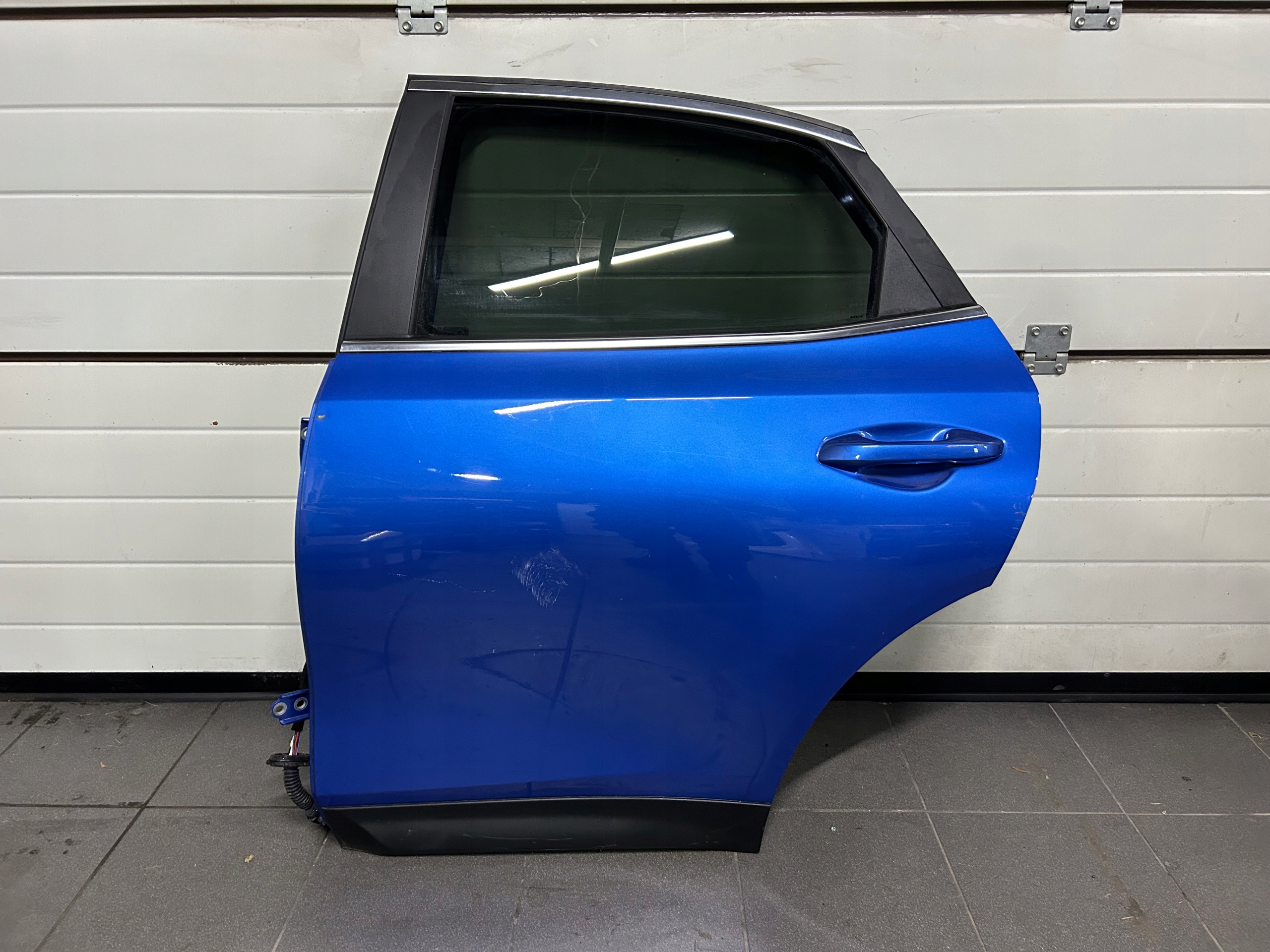 KIA XCEED X-CEED LIFT 2023 DRZWI LEWE TYŁ TYLNE KOMPLETNE