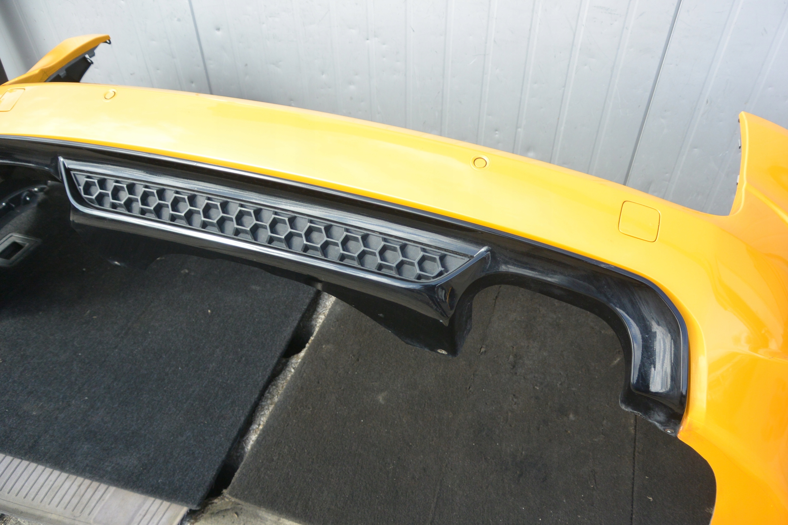 BMW X5M F85 bumper rear part PDC SPOILER diffuser complete original