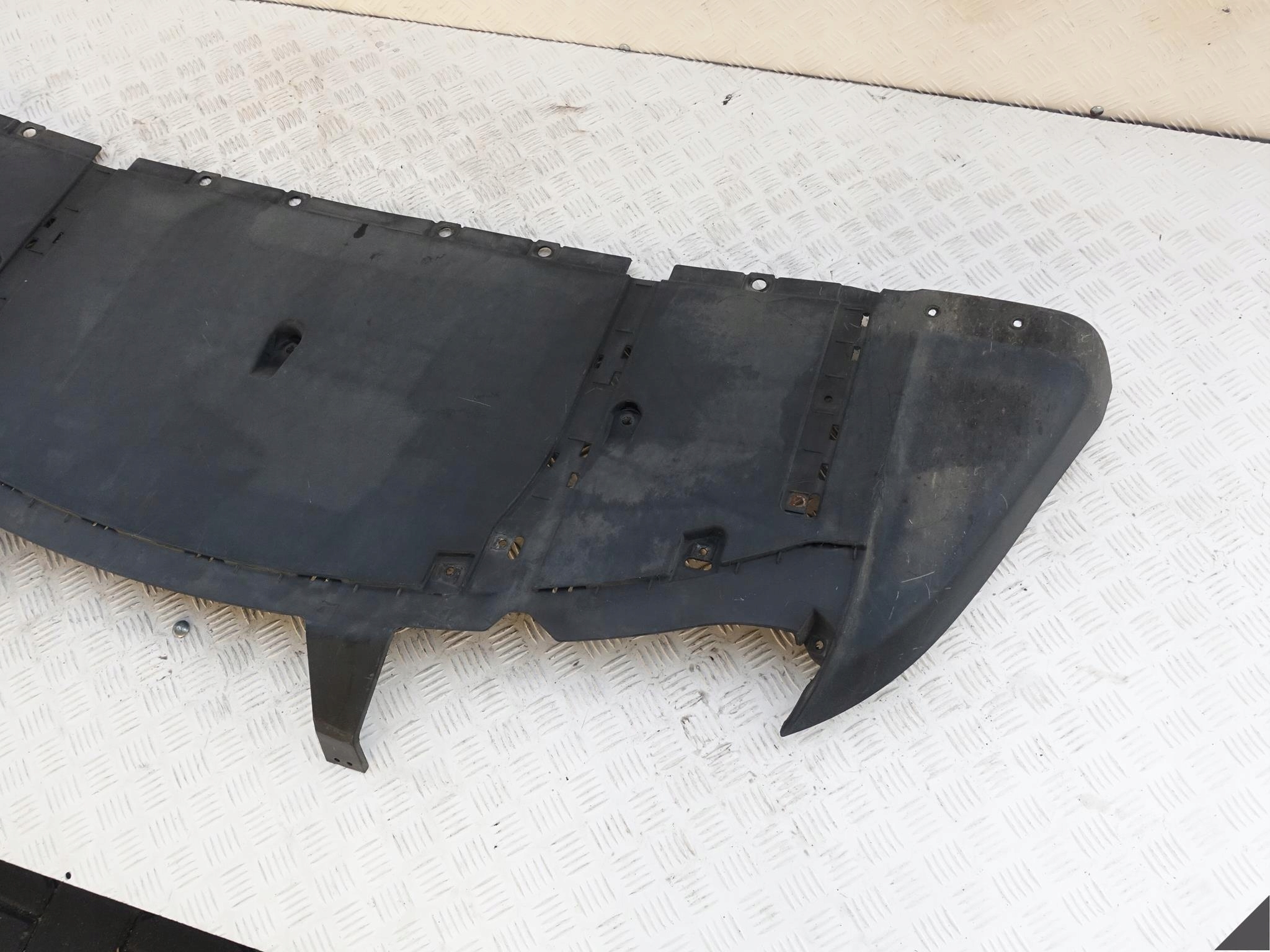 TESLA MODEL S 12-16 Blende Abdeckung abdeckung unter Stoßstange heck