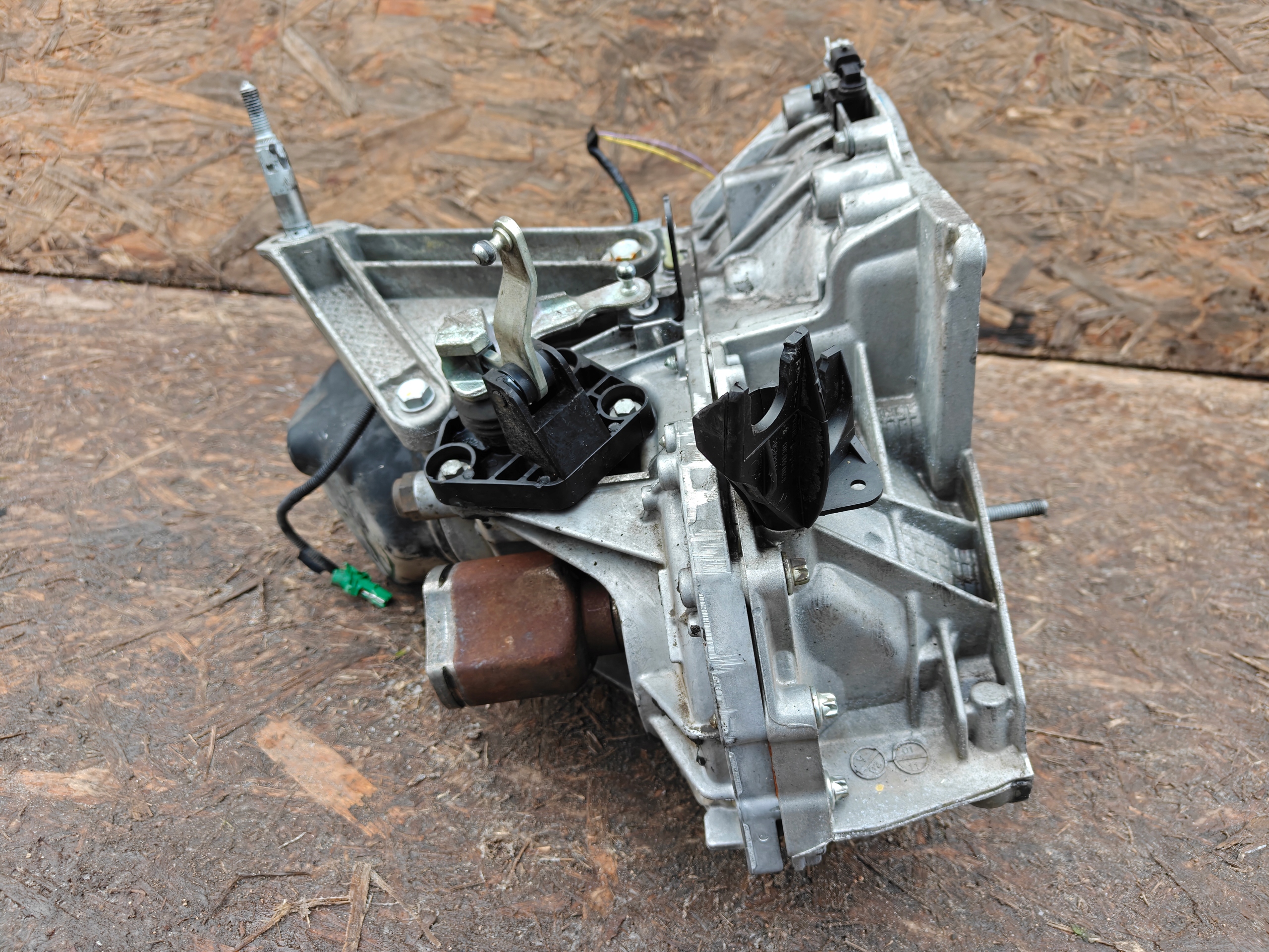 Getriebe RENAULT CLIO III 1.2 16V JH3342 JH3 342