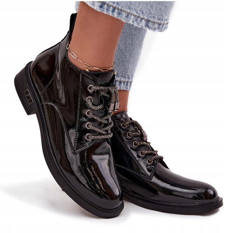 Dámské Kotníkové Boty Lakované Z Přírodní Kůže Nízké D&amp;a MR52-124 Černé 37