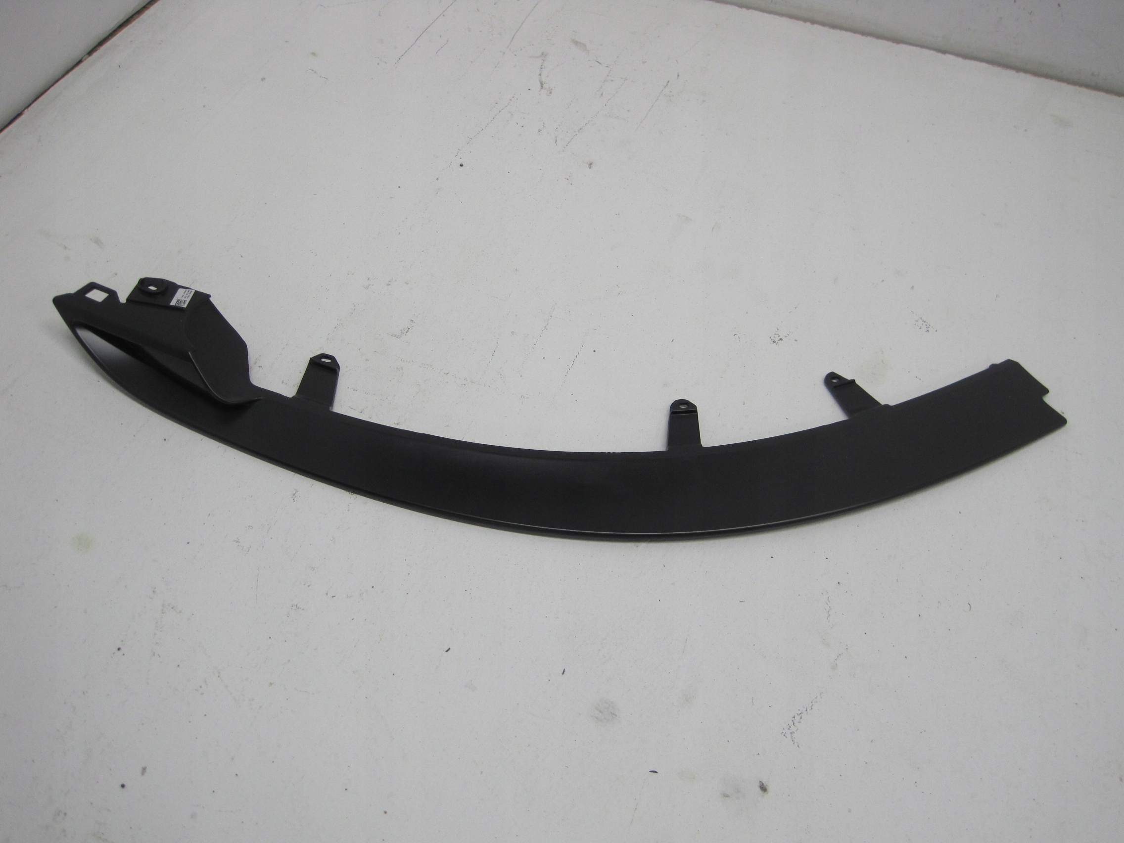 cap moulding bonnet LOGO PORSCHE CARRERA 992807823B