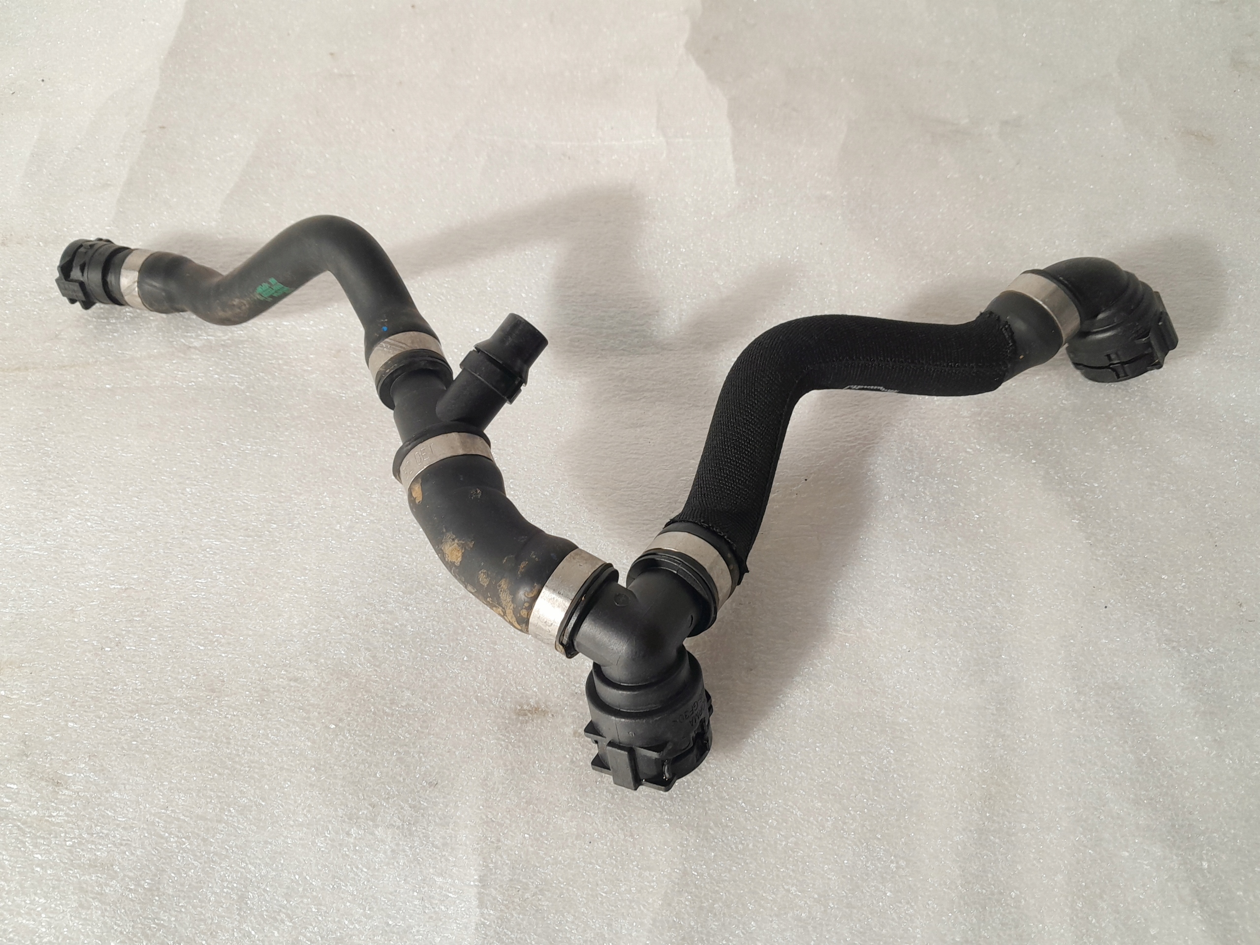 BMW X6 G06 crijevo prijenos vode 9894784