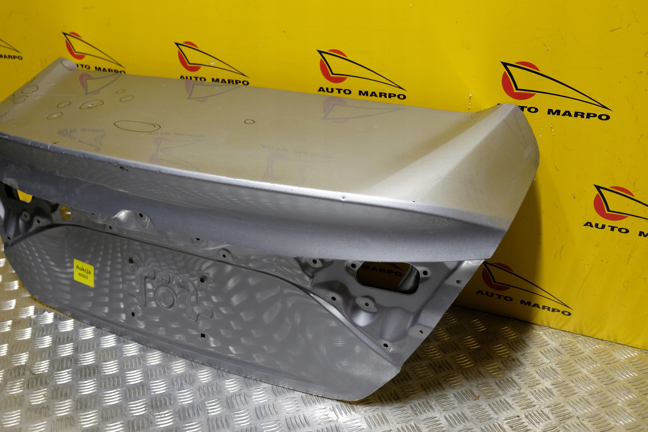 HONDA INSIGHT 2018- KLAPA TYŁ TYLNA BAGAŻNIKA USA Typ samochodu Samochody osobowe