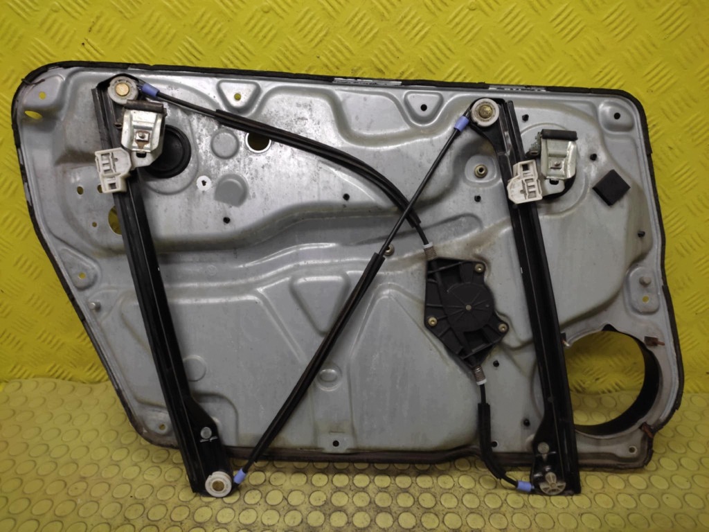 VW PASSAT B5 window regulator right front 3B4837752LB