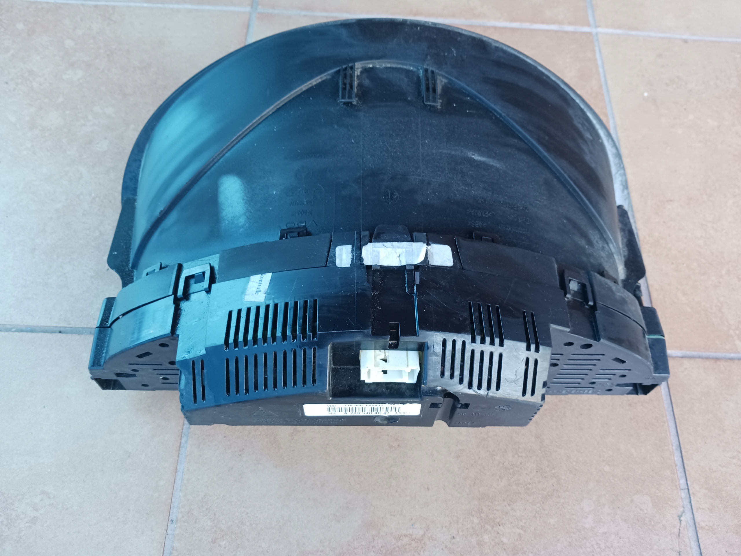 dials MERCEDES W209 1,8 compressor; UK A2095404047