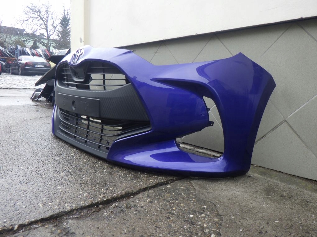 TOYOTA YARIS 4 IV P21 2020- front bumper