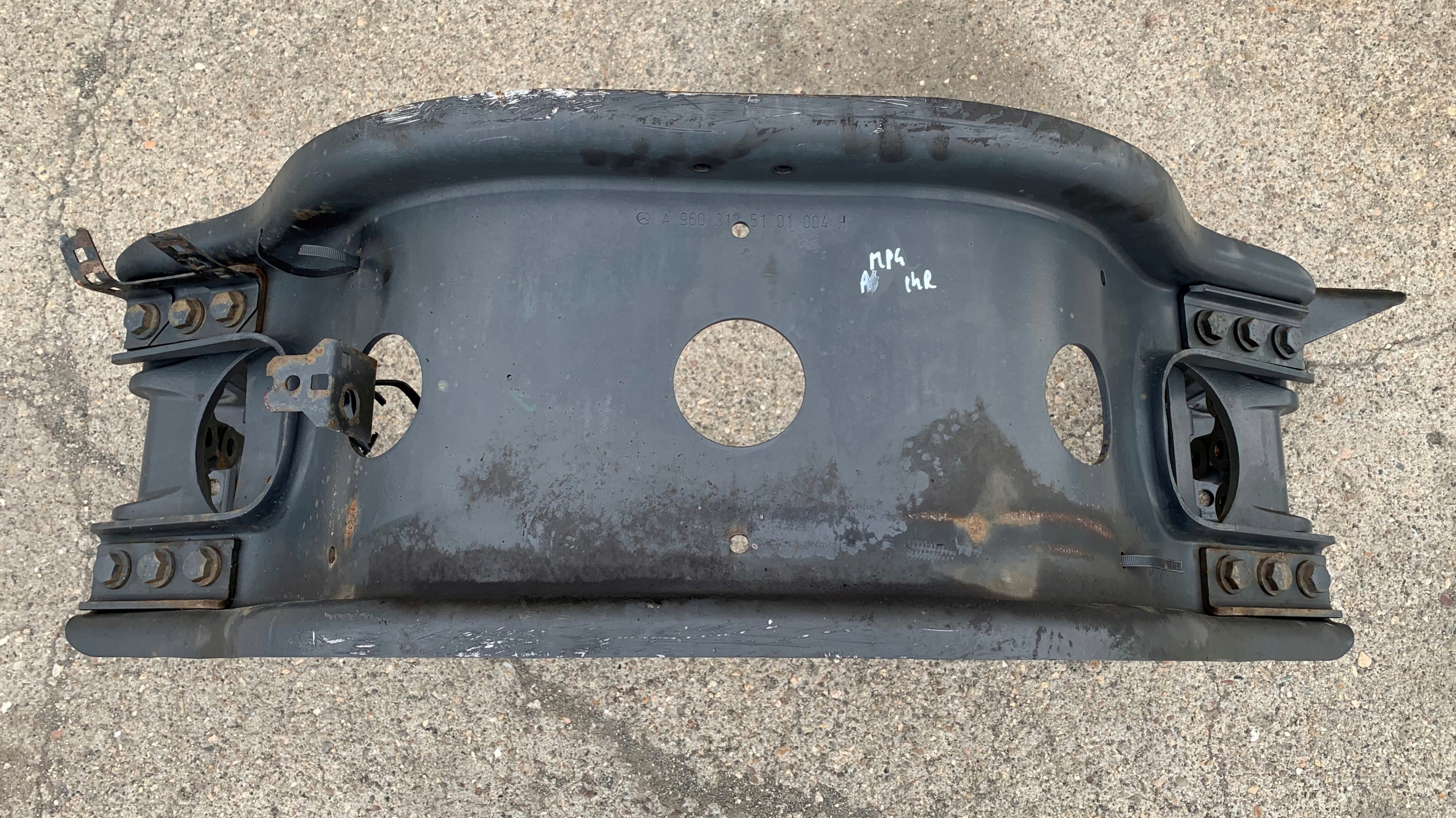 A9603125101 - ACTROS MP4 КОЛЫБЕЛЬ БАЛКА КОРОБКА ПЕРЕДАЧ ПОДДЕРЖКА