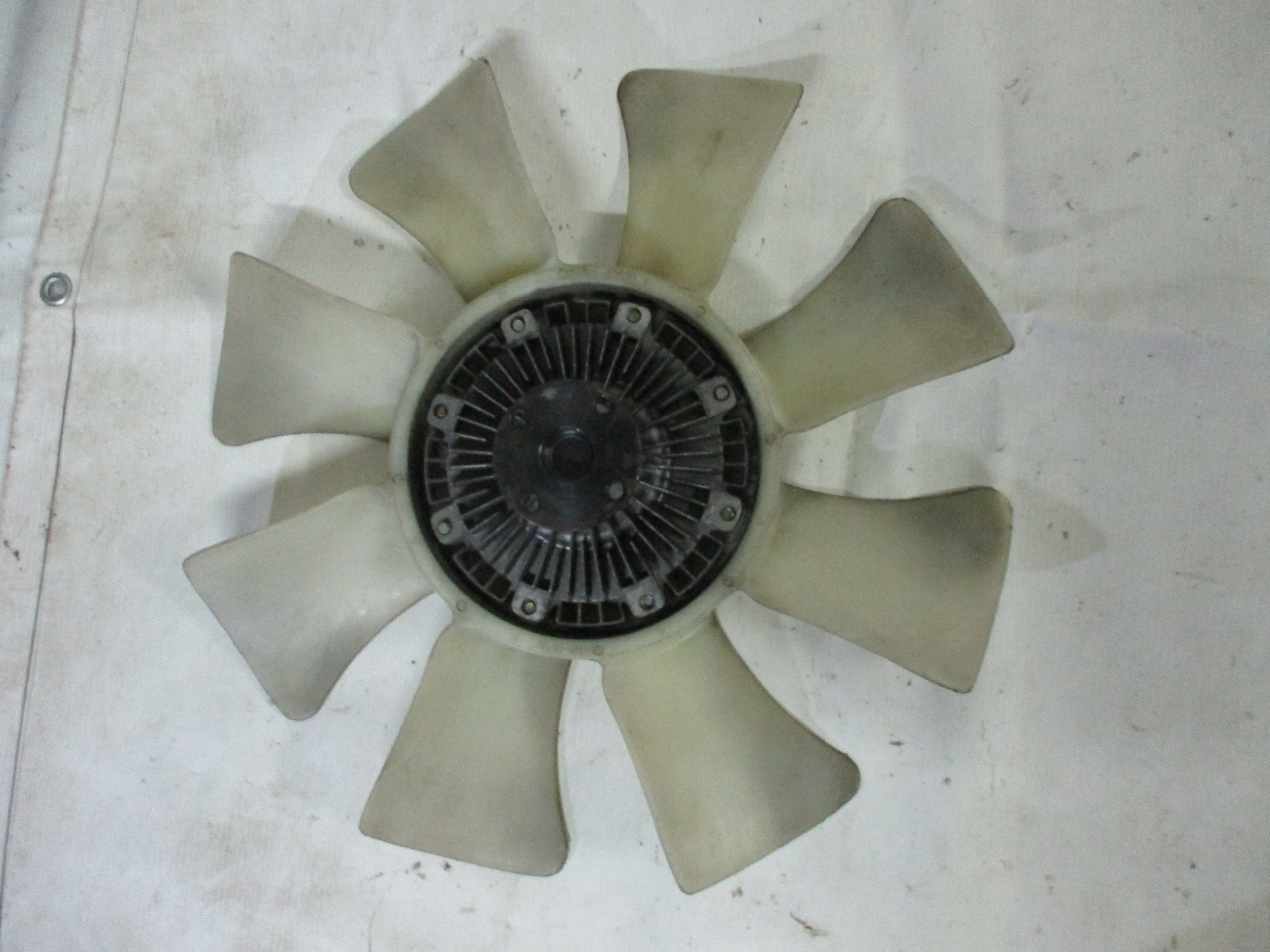 Visco smiglo VENTOLE Kia Sorento 2,5 CRDI 25261-42920