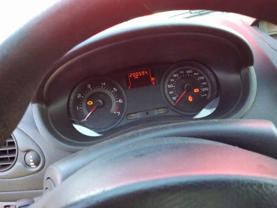 RENAULT CLIO 3 III 05- 1.2 16V D4F740 control unit computer of the engine 8200522357