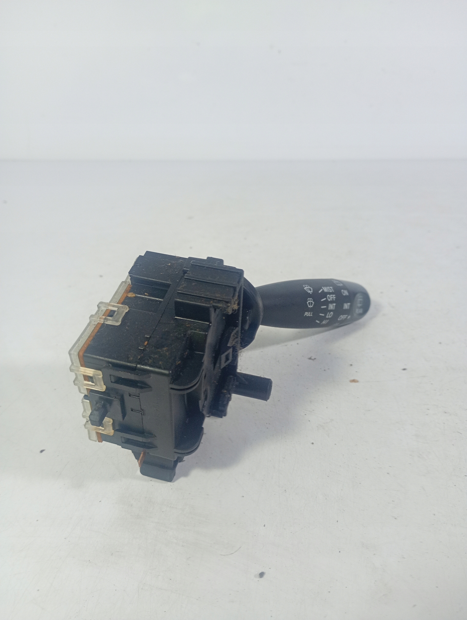 Daihatsu Sirion 2 II 04-10 switch switch stalk switch of wipers 173647