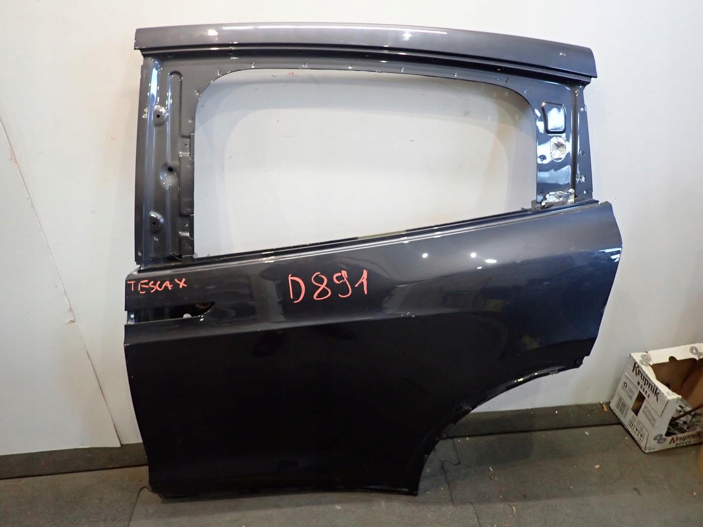 door rear part rear. left TESLA X 2015