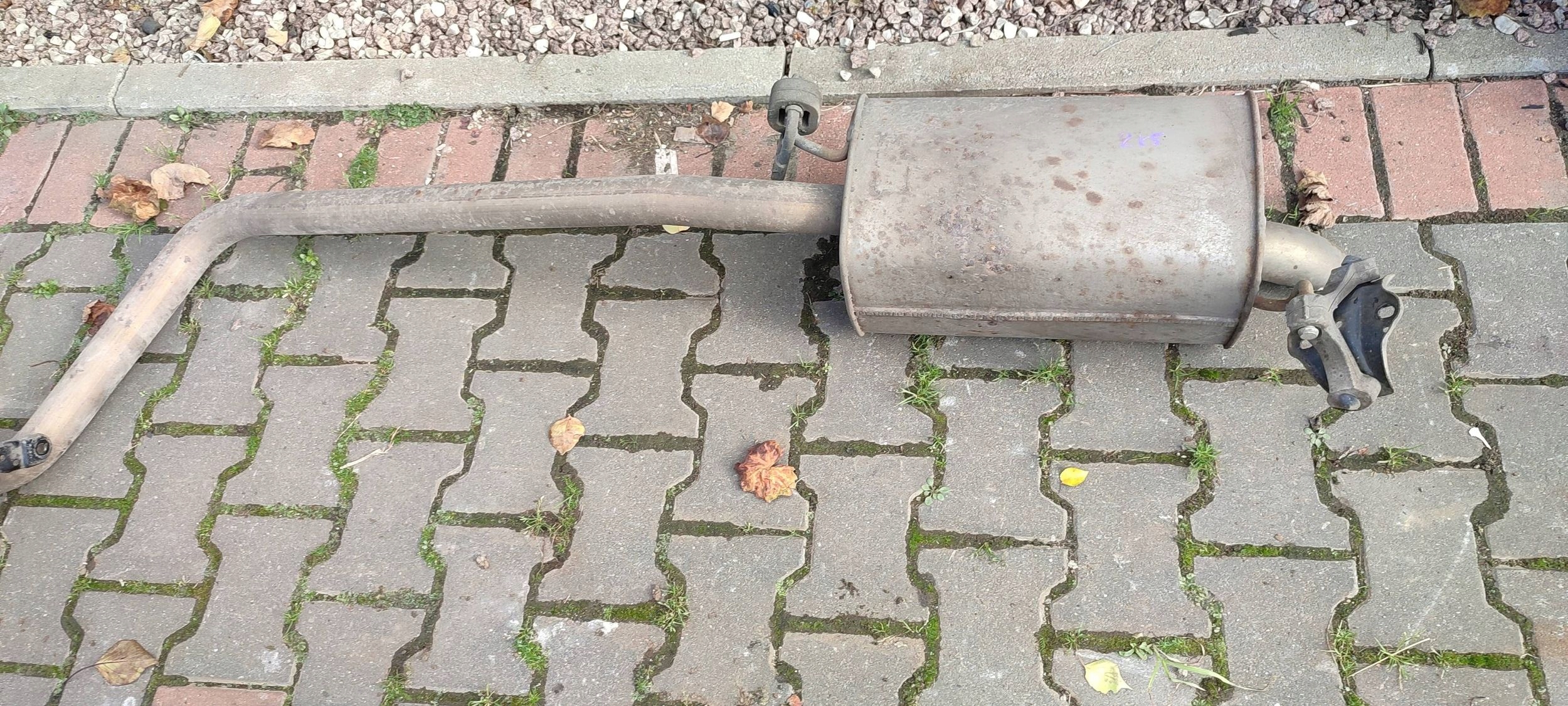 Volkswagen Caddy 2017 Tlumik rear / Koncowy / exhaust pipe