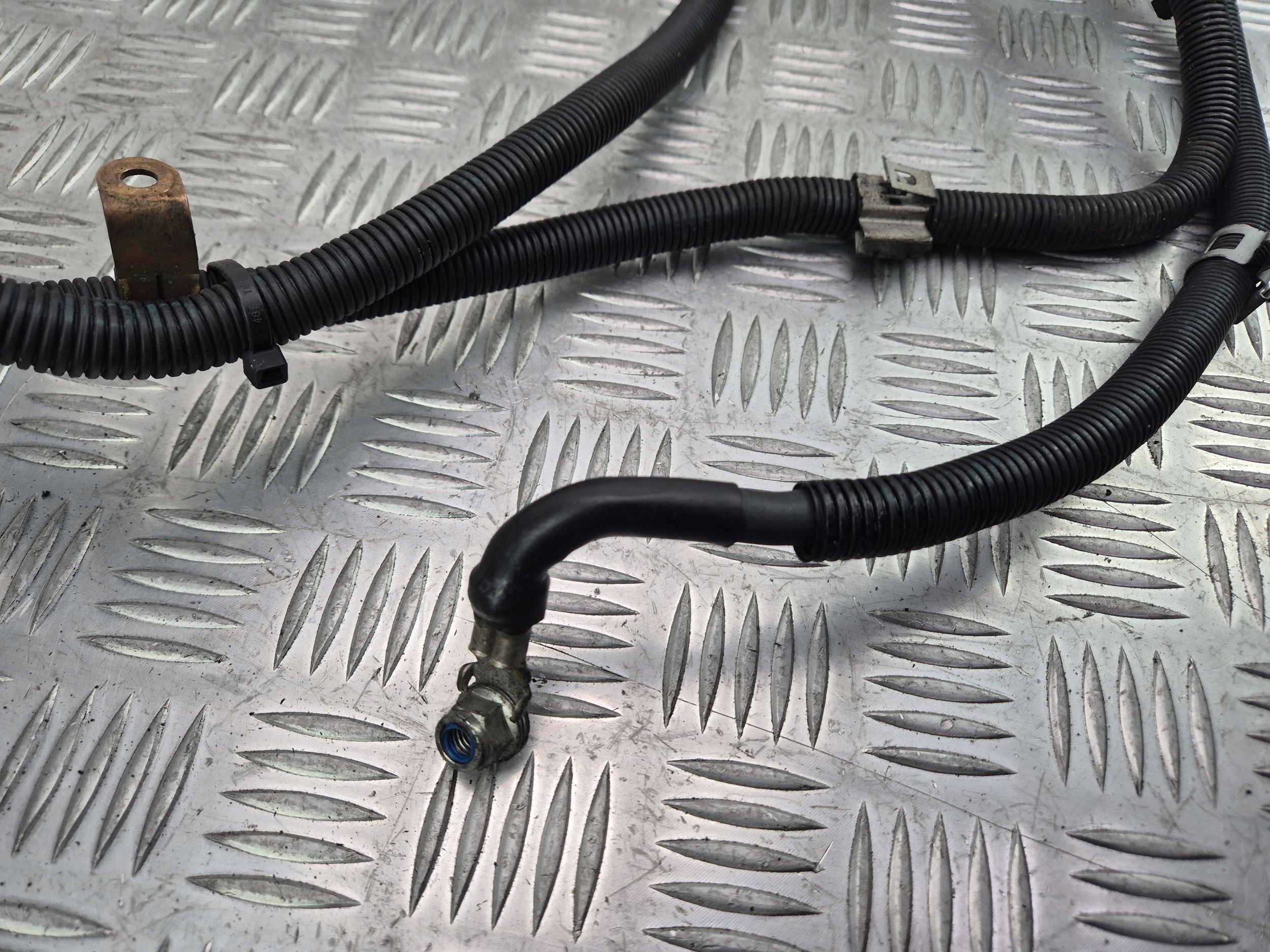 Batteriemanagement Sensor Mercedes C200 CDI W204 A2045408905 646811