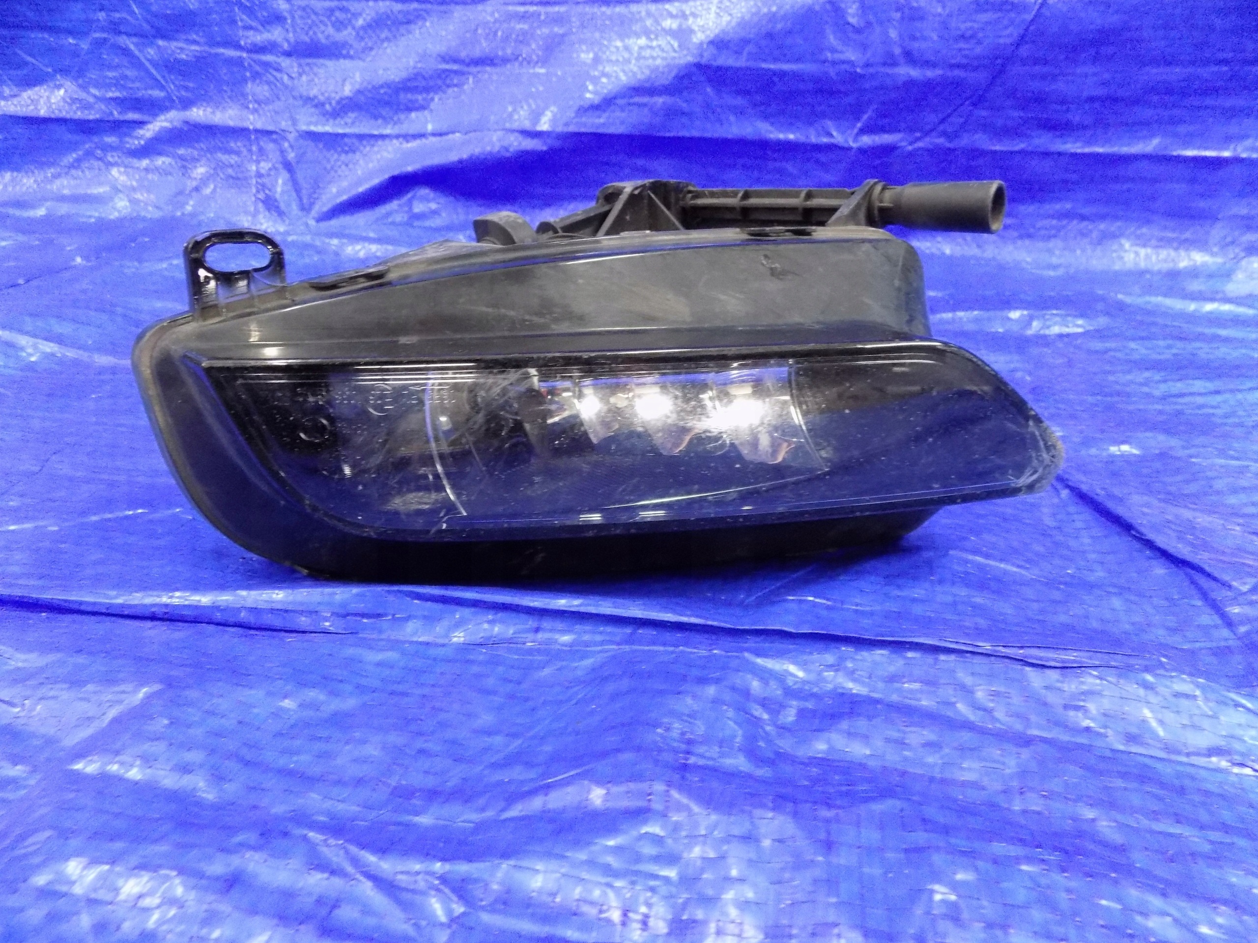 nebelscheinwerfer links licht nebel AUDI A3 8V 8v0941699c