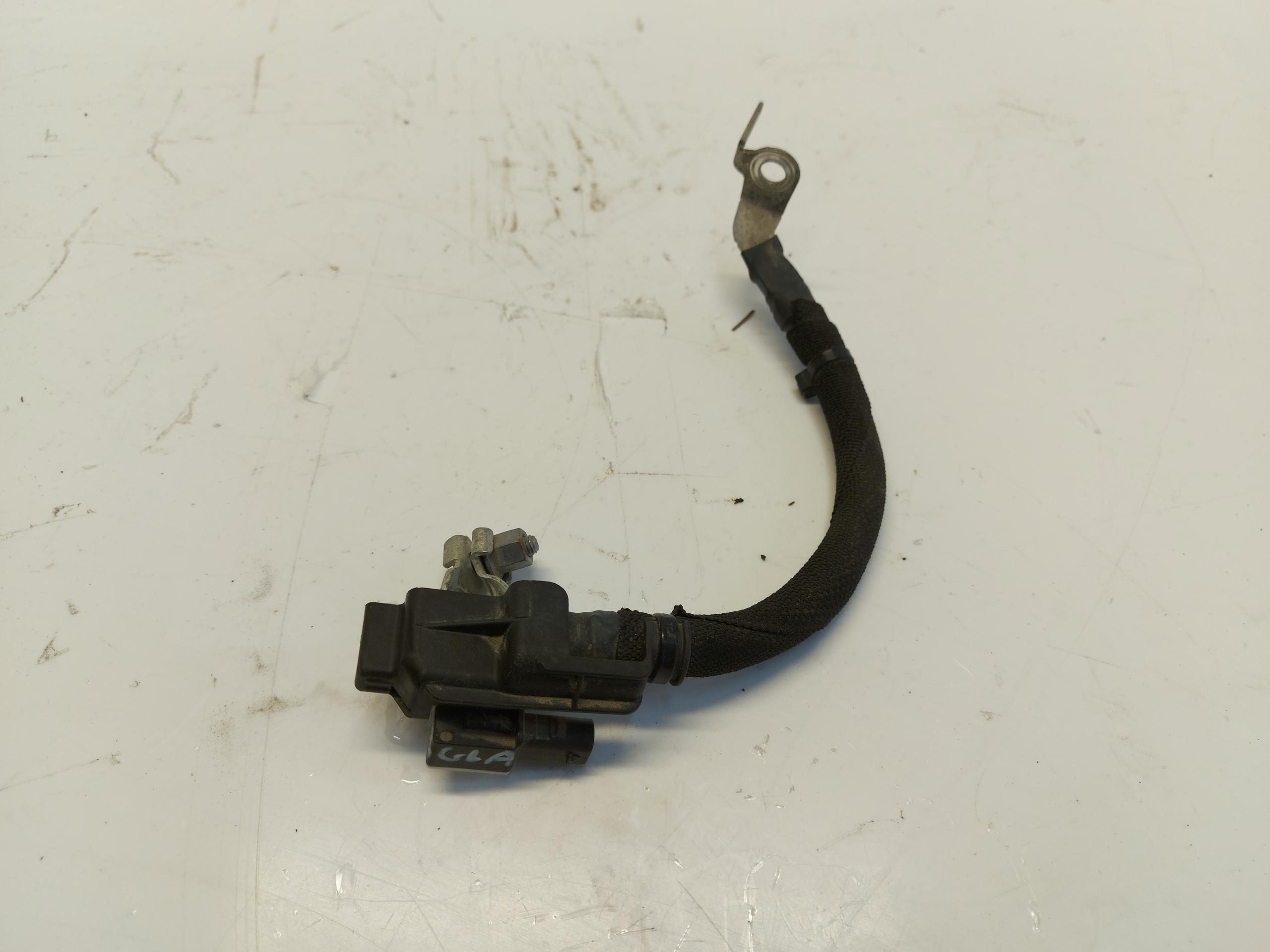 Mercedes GLA II H247 Batteriemanagement Sensor masa modul
