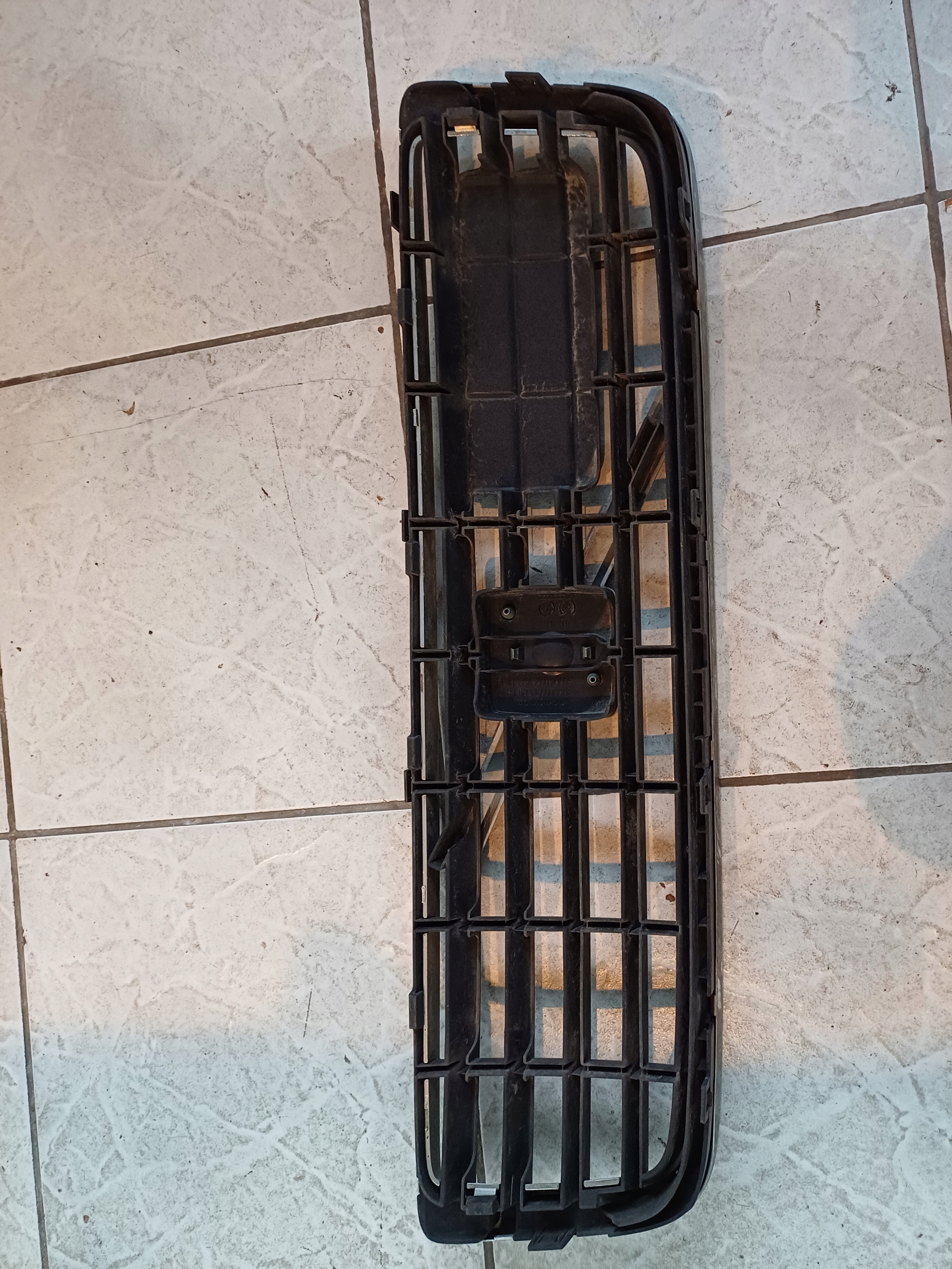 решетка volvo S80 II