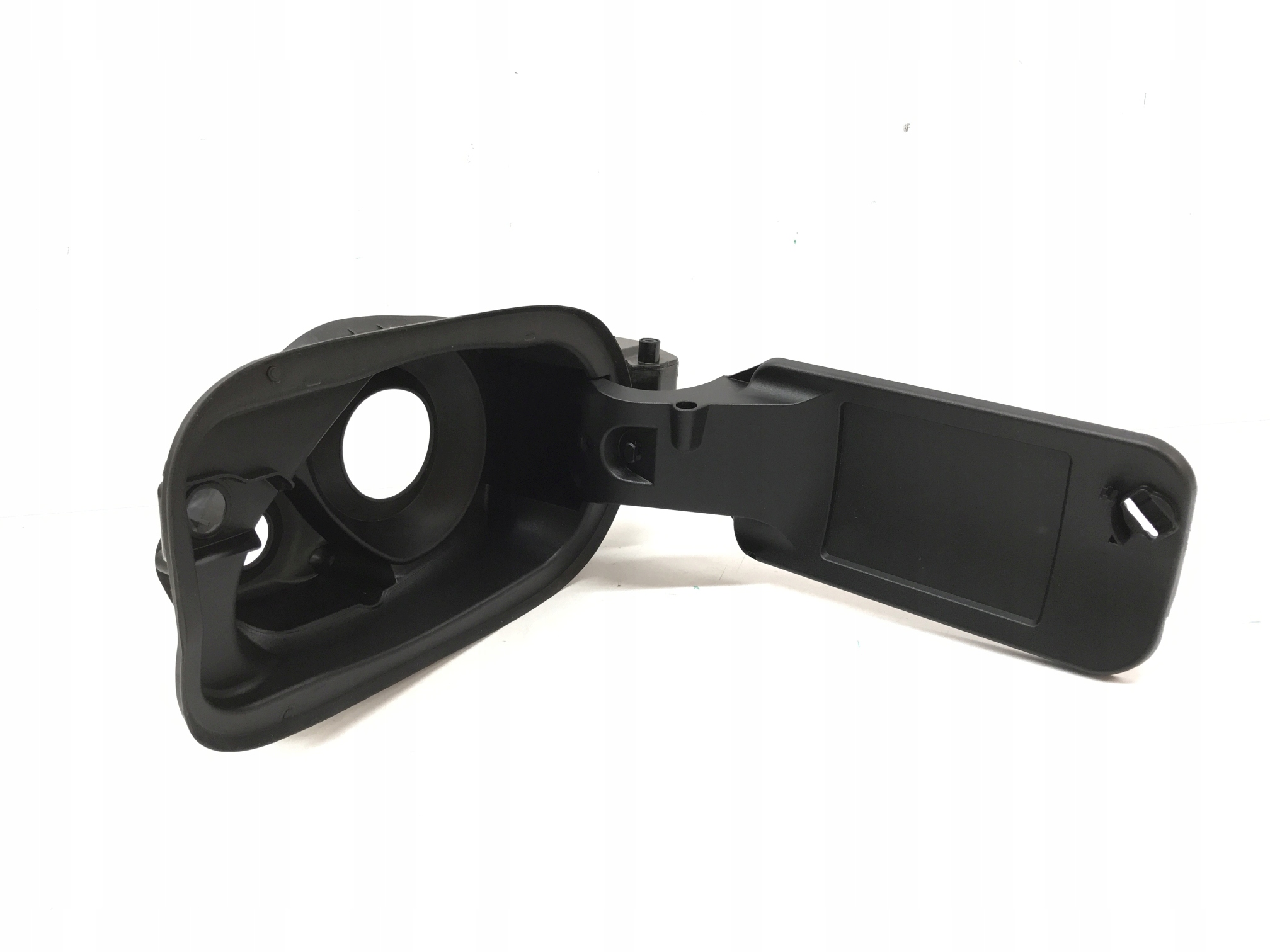 AUDI Q7 ЛЮЧОК ВЛИВУ PALIWAm0809906