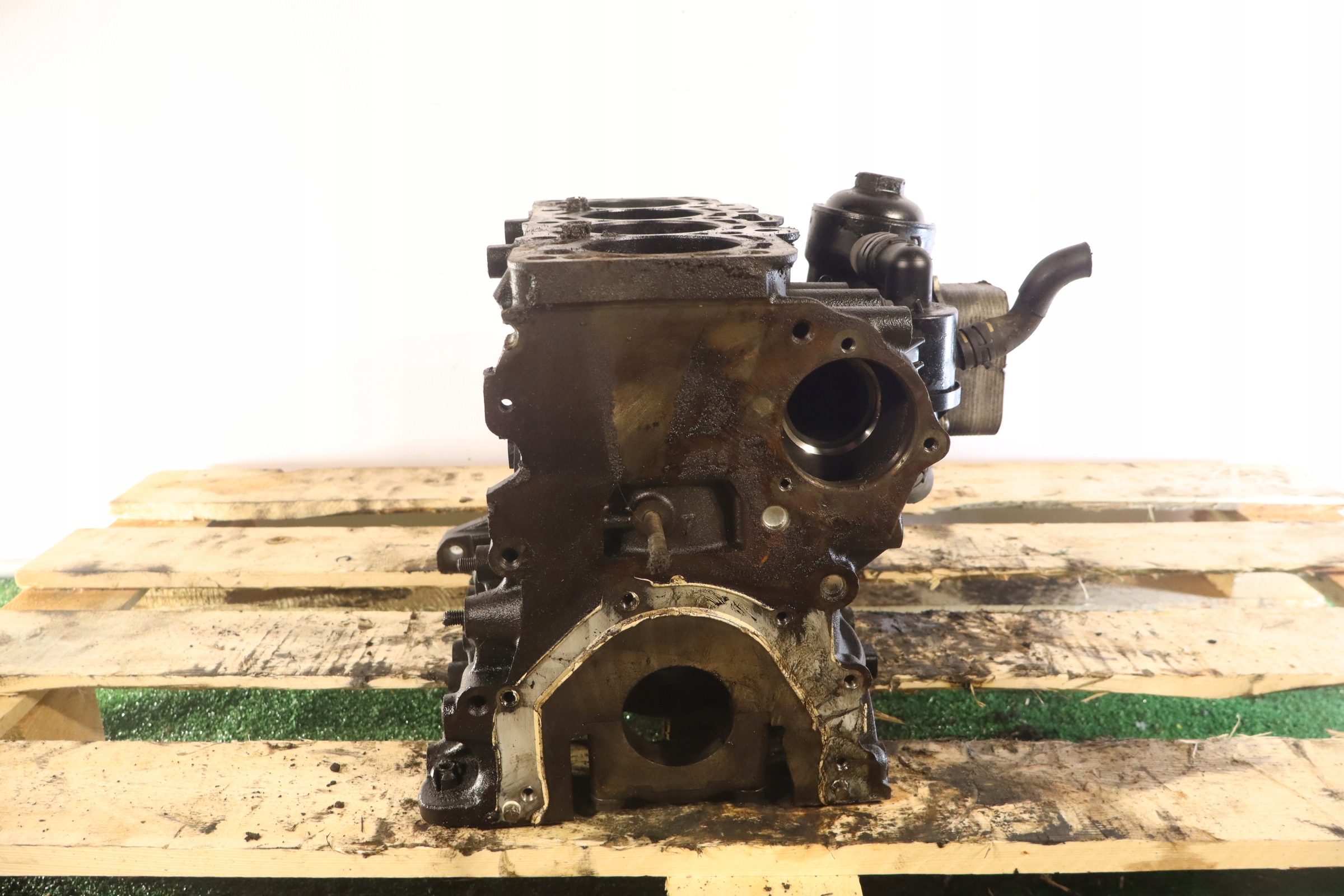 BLOK SILNIKA VOLKSWAGEN TOURAN I LIFT 2.0TDI CFH Wersja Europejska