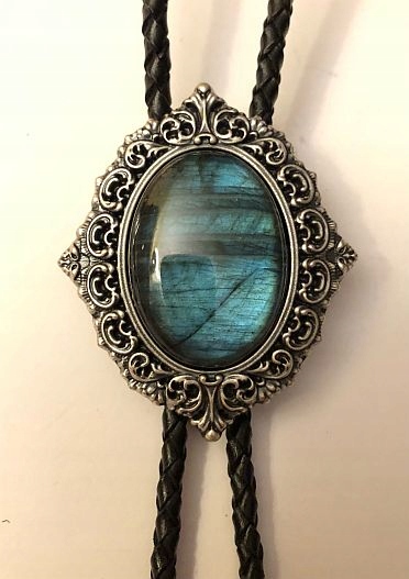 Bolo western postříbřené labradorit modré pletivo přírodní kůže