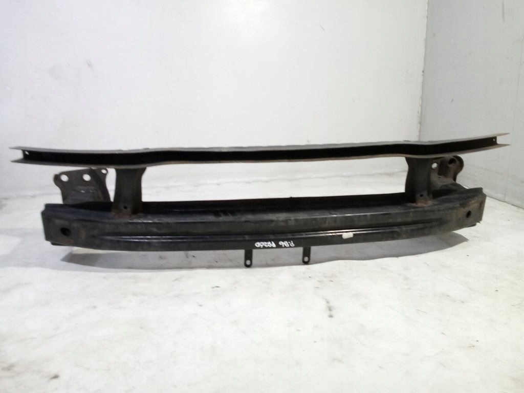 VW Passat B6 sider below bumper front pillar