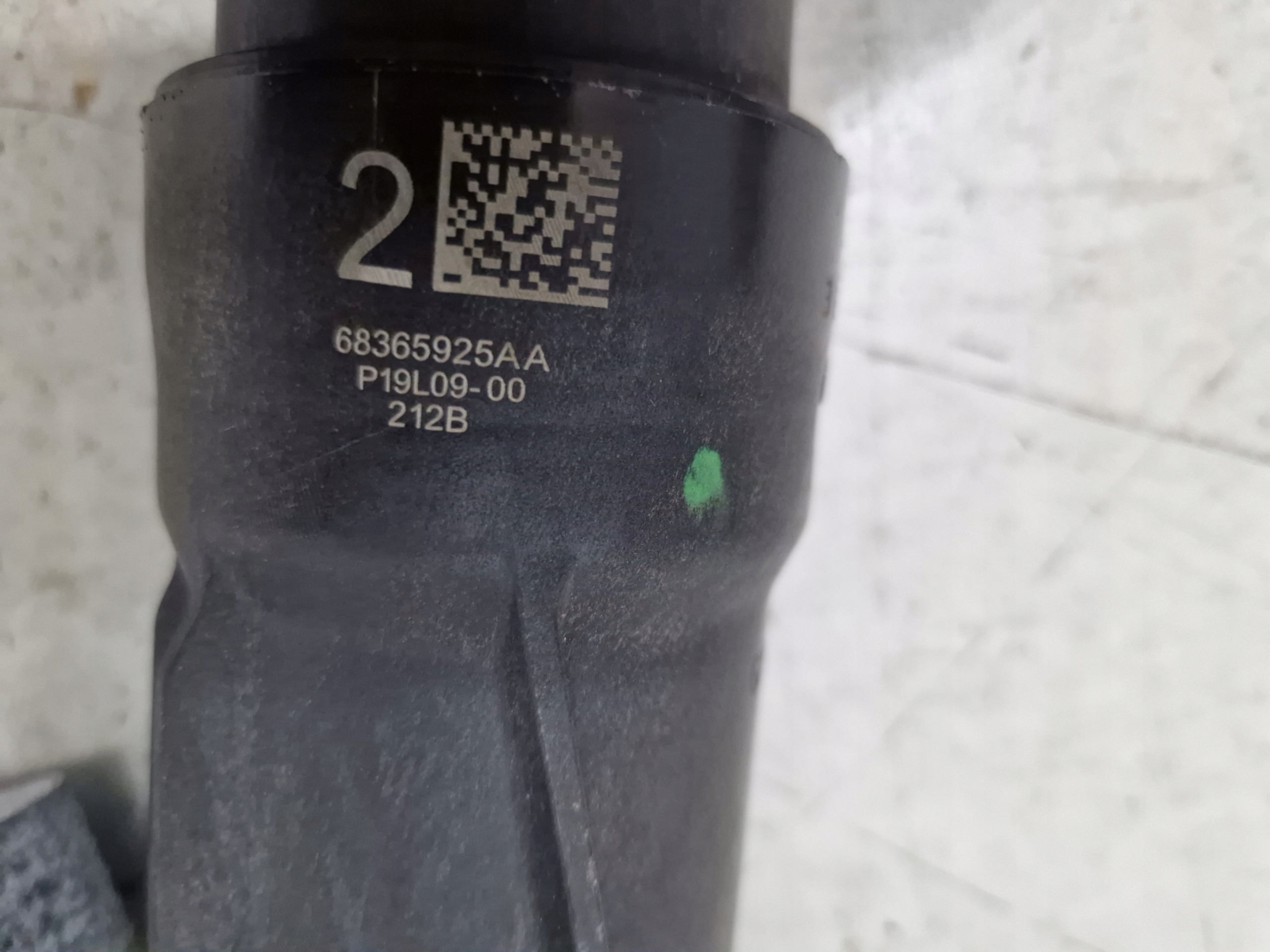 DODGE CHARGER 2019- Ölfiltergehäuse 3.6 V6 68365925AA