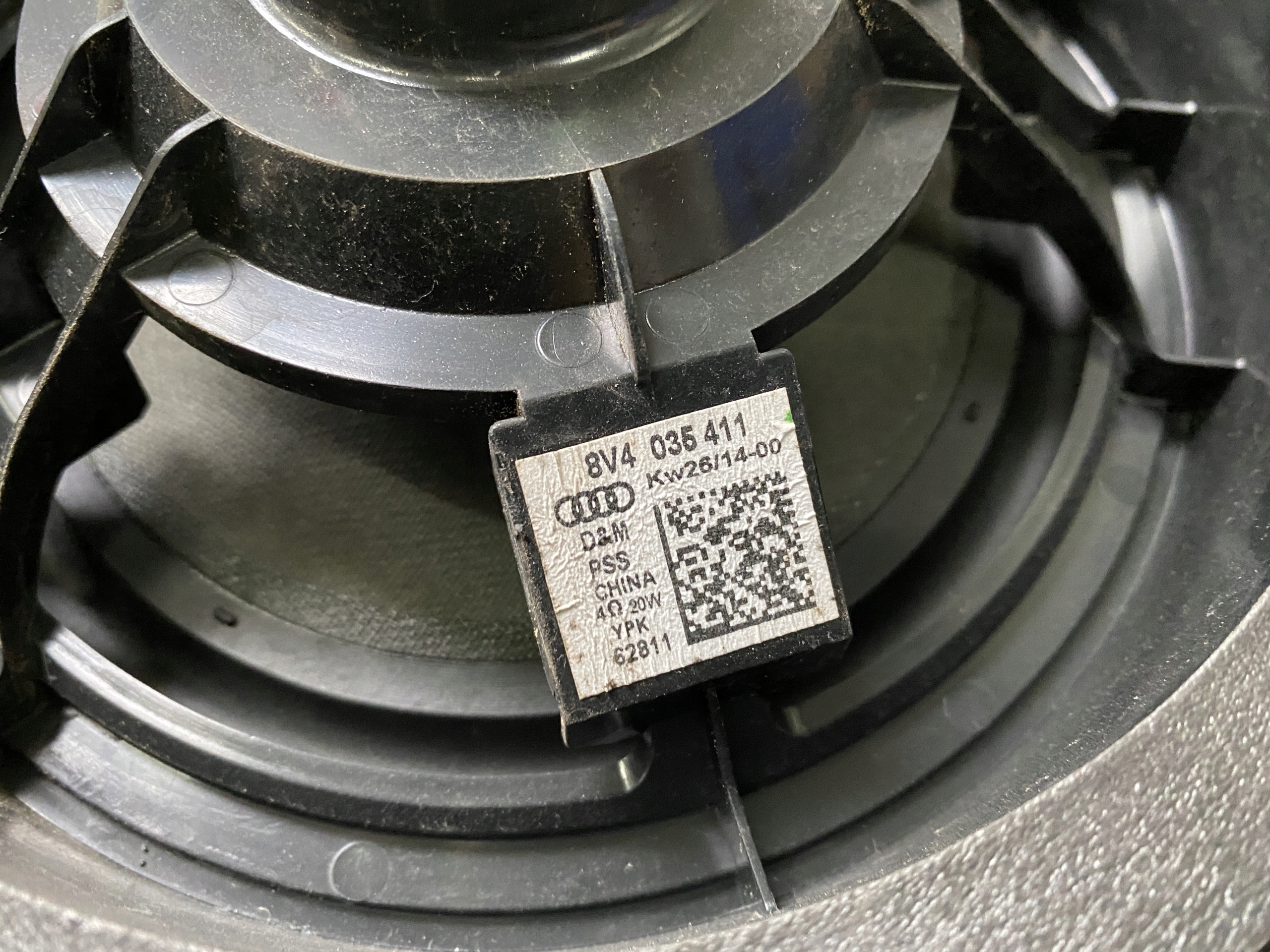 AUDI A3 8V speaker 8V4035411