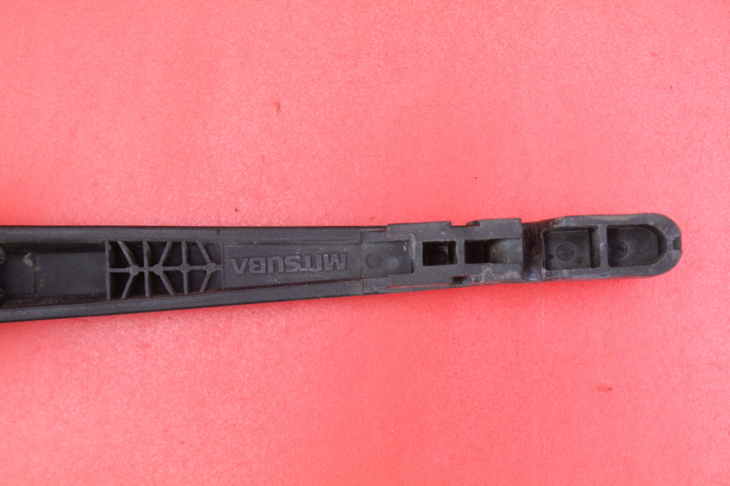 wischerarm heck SUZUKI SWIFT 4 IV MK6 3D 04-10