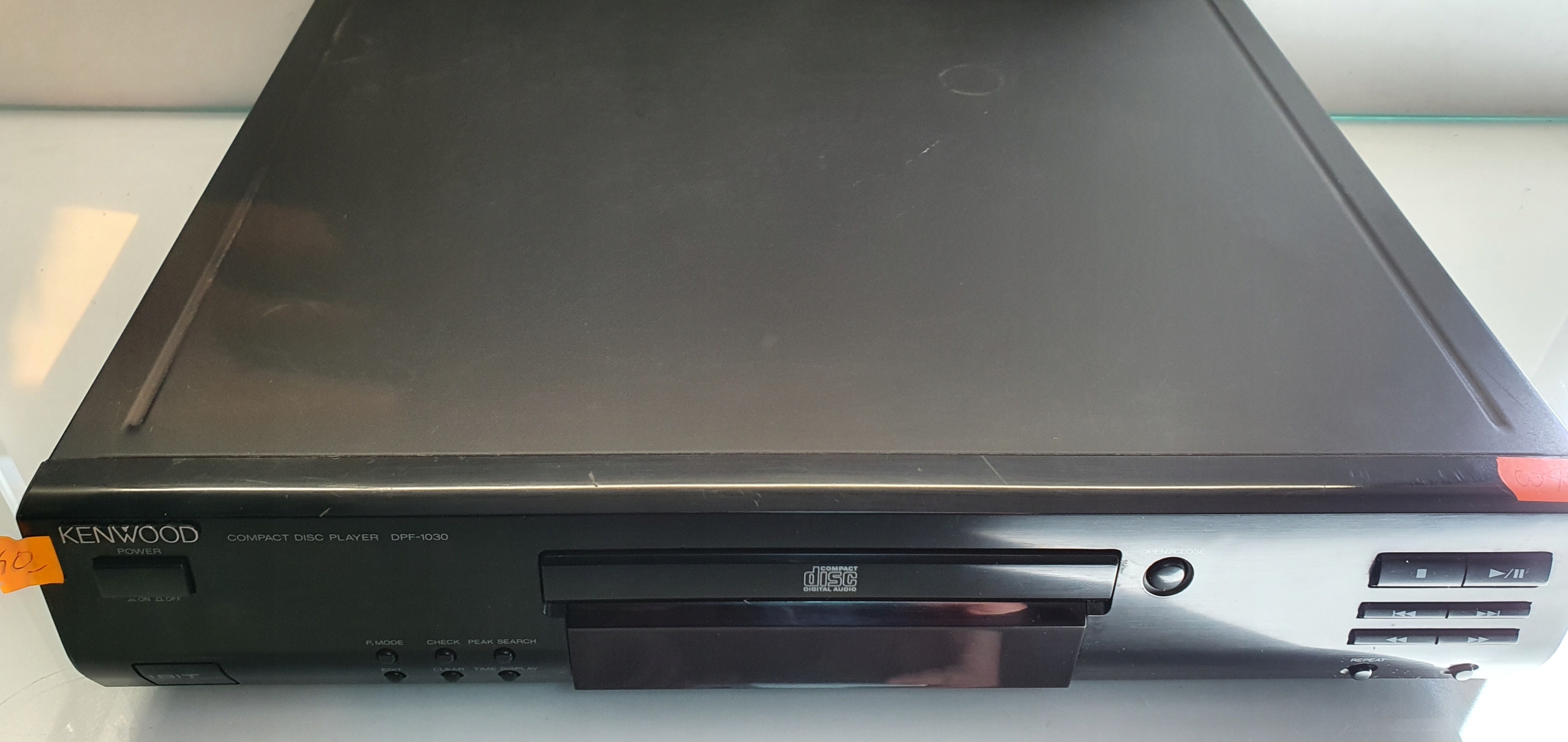 ODTWARZACZ CD KENWOOD DPF-1030 Maksymalna liczba odtwarzanych płyt 1