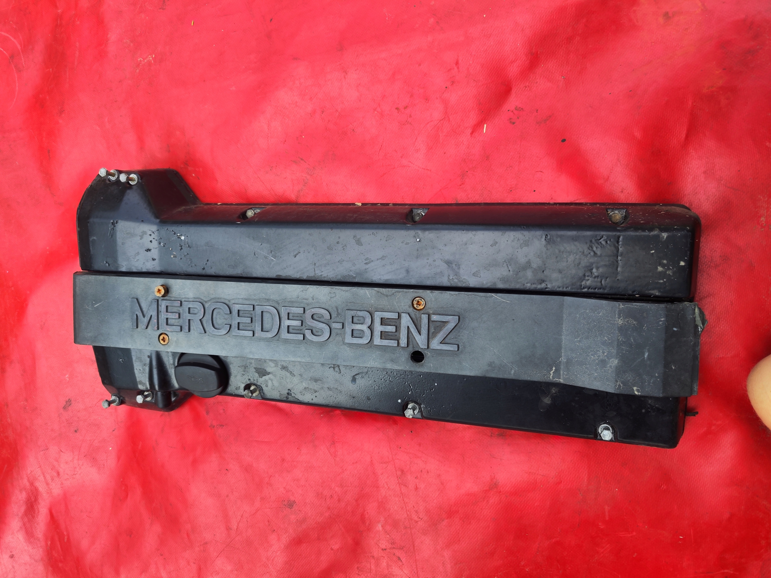 Abdeckung der Ventile MERCEDES W124 W140 3.0 E 300SE 320 1040160405