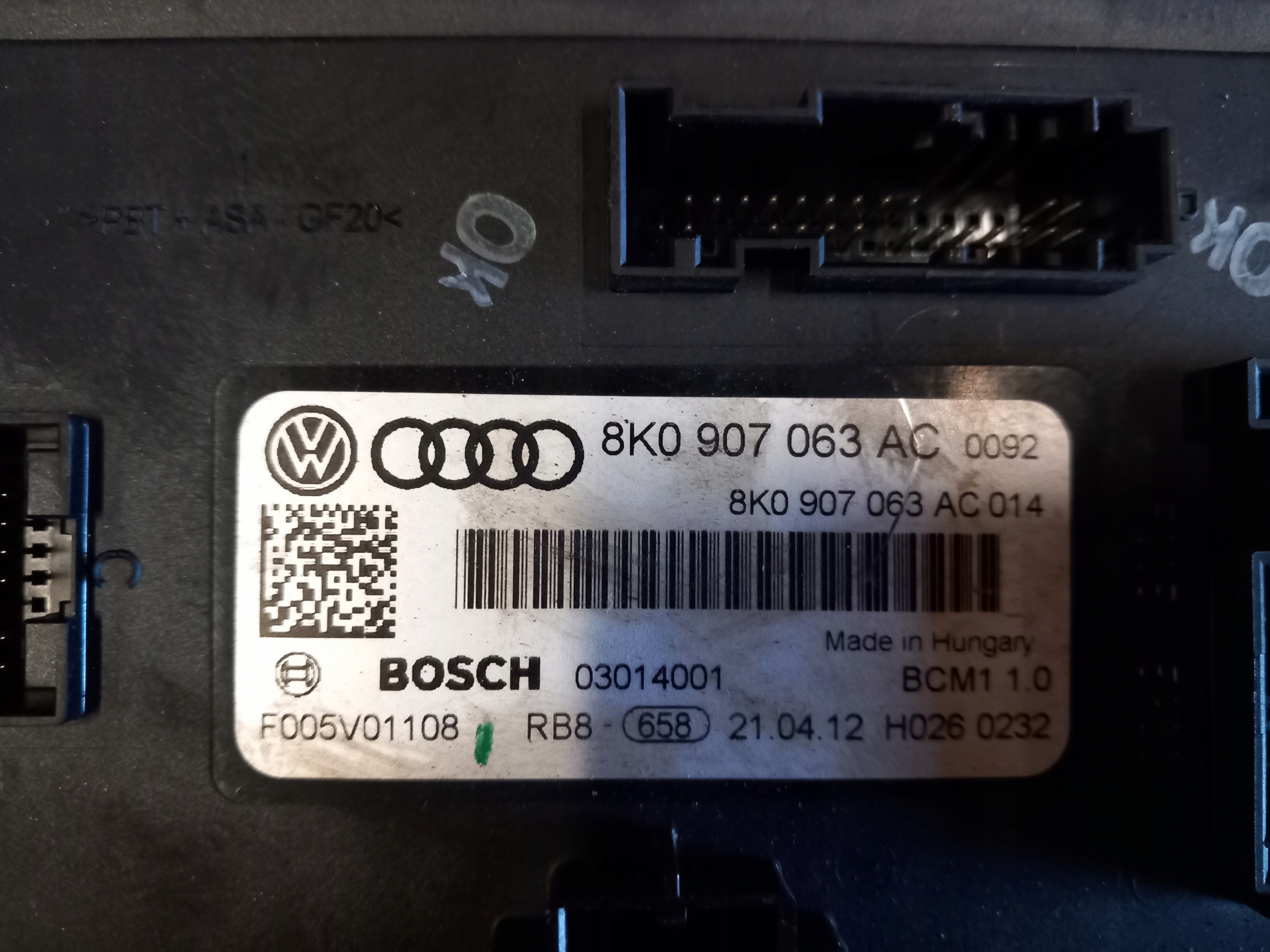 AUDI A4 B8 LIFT module control unit KOMFORTU 8K0907063AC