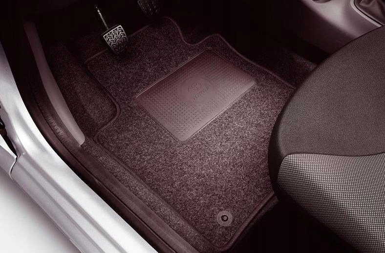 Toyota Aygo Originálne velúrové koberčeky komplet PZ410-90351-HA Oe