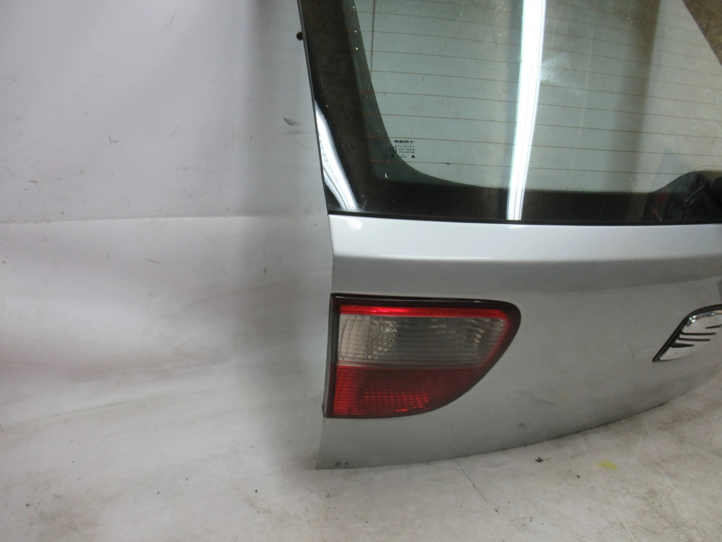 boot door rear SEAT LEON and