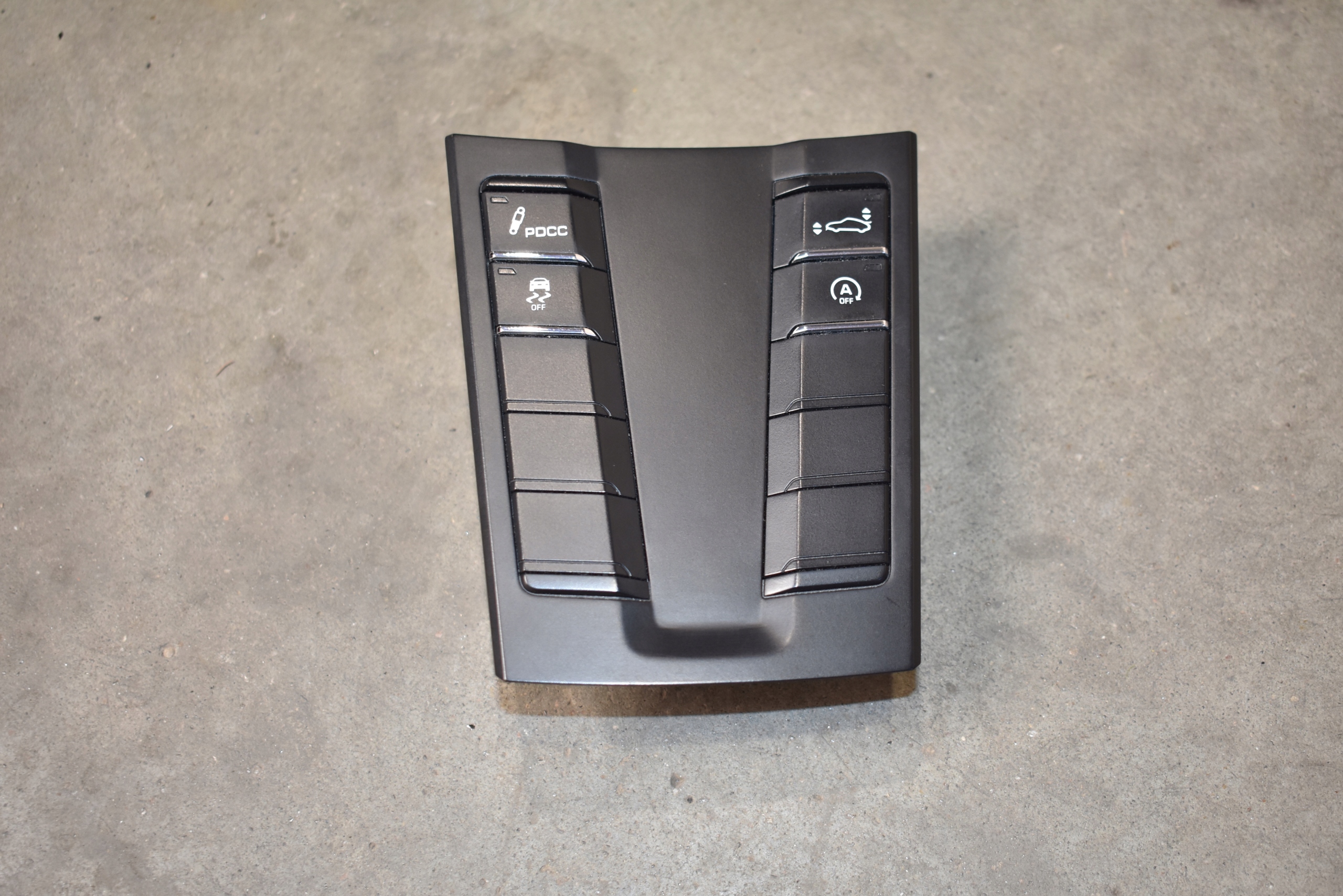 IDEALNY BLOK WLACZNIKOW PORSCHE 991 1