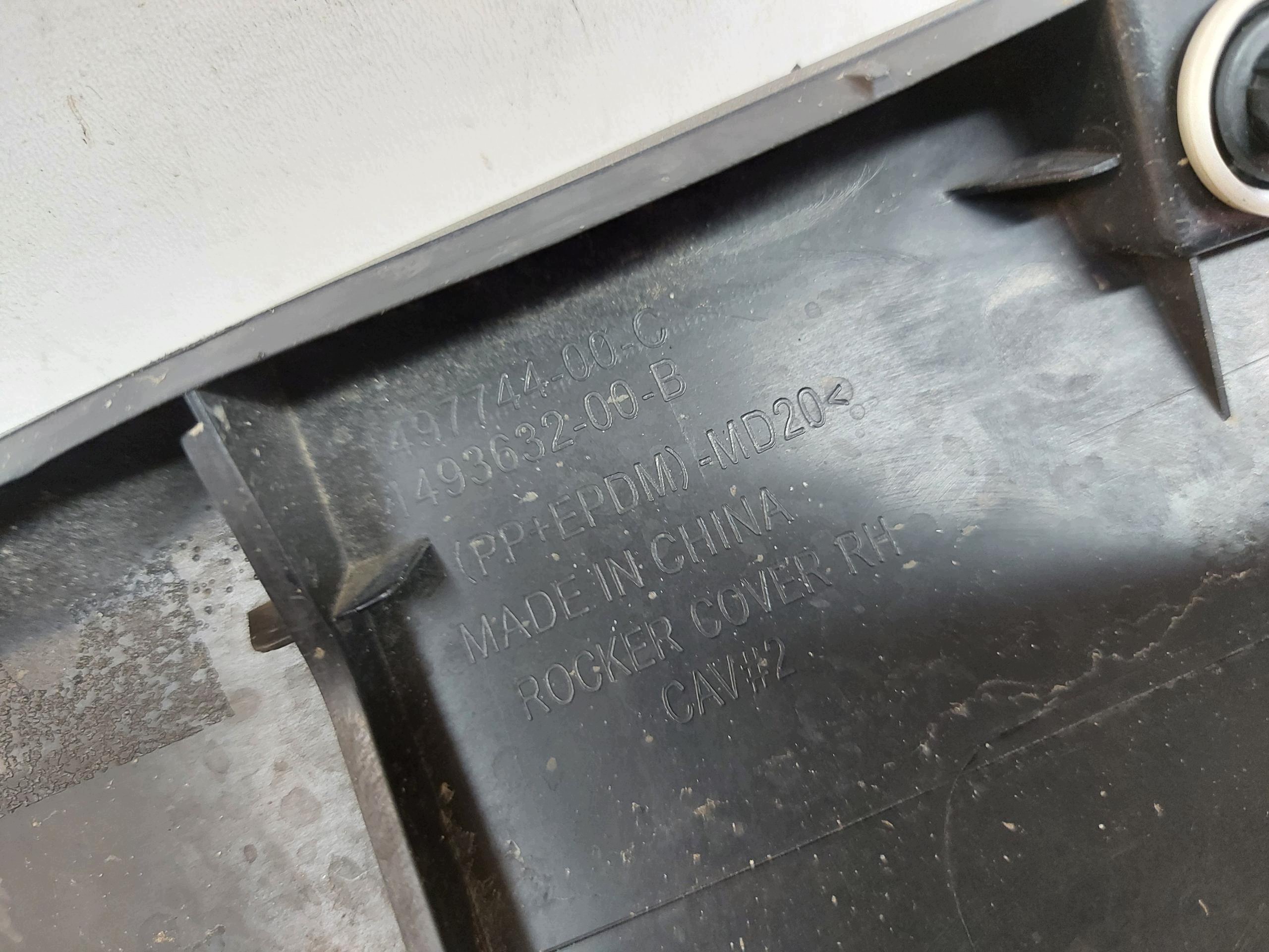TESLA MODEL Y 2024r, moulding threshold right 1493632-00-B